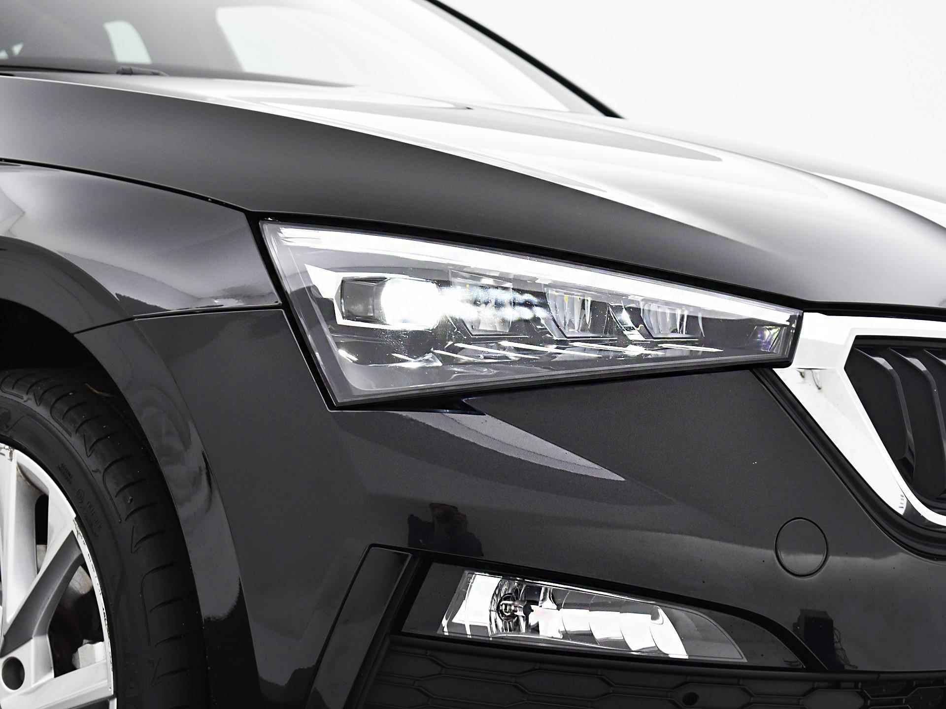 Škoda Scala 1.0 Tsi 110pk DSG Sport Business | Camera | Apple CarPlay | Cruise Control | 18"Velgen | Active Info Display | Sportstoelen | Garantie t/m 10-05-2027 of 100.000km - 38/39