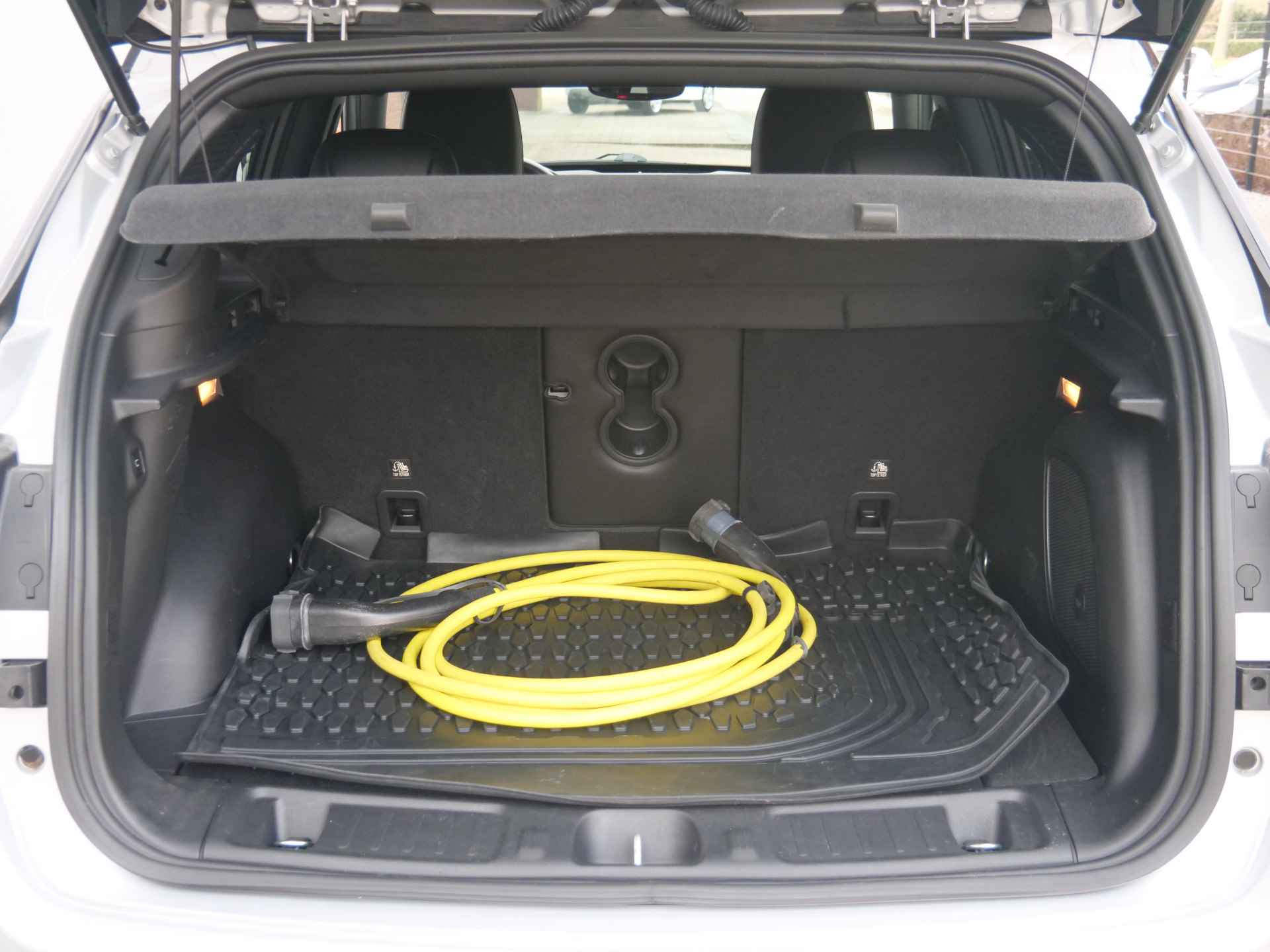 Jeep Compass 4xe 240pk Automaat Plug-in Hybrid Electric S Navigatie / DAB / Apple Carplay / Leer - 46/48