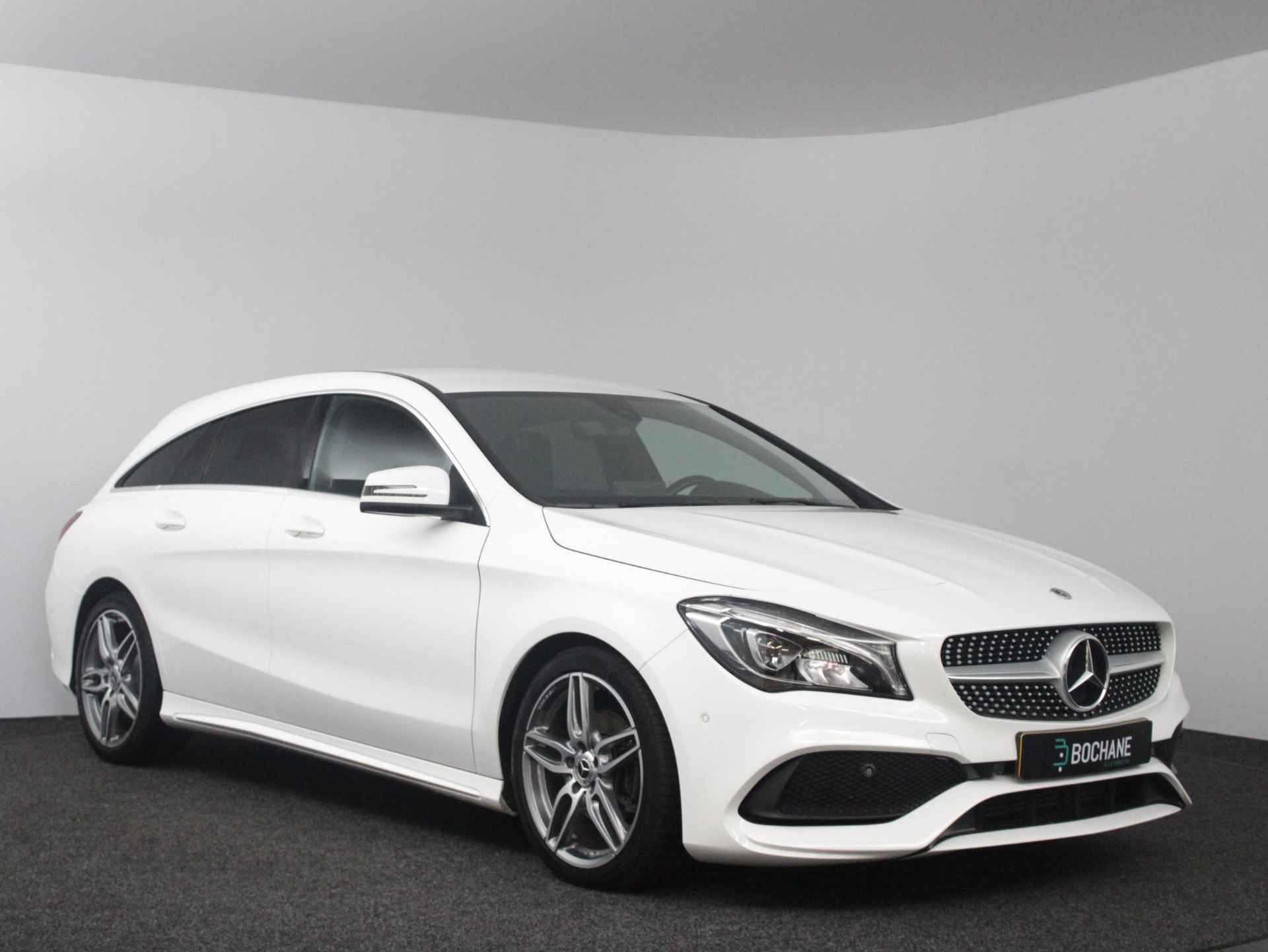 Mercedes-Benz CLA-klasse Shooting Brake 180 Business Solution AMG Upgrade Edition  | Navigatie | Camera | - 8/46