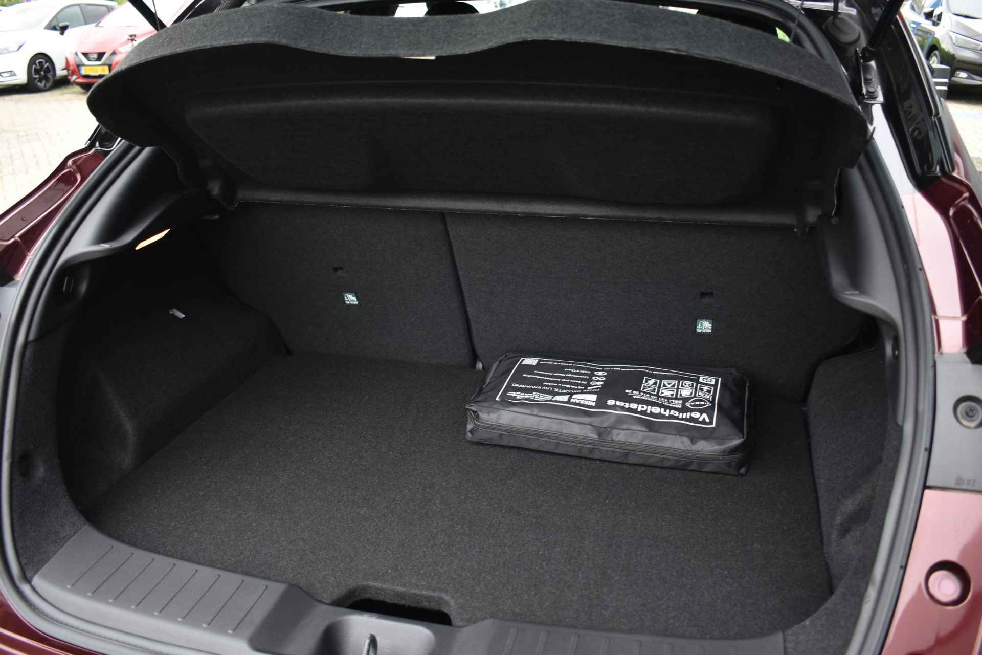 Nissan Juke 1.0 DIG-T N-Design 115pk | Navigatie | Achteruitrijcamera | Apple Carplay/Android Auto | LED Koplampen | LMV 19'' - 21/37