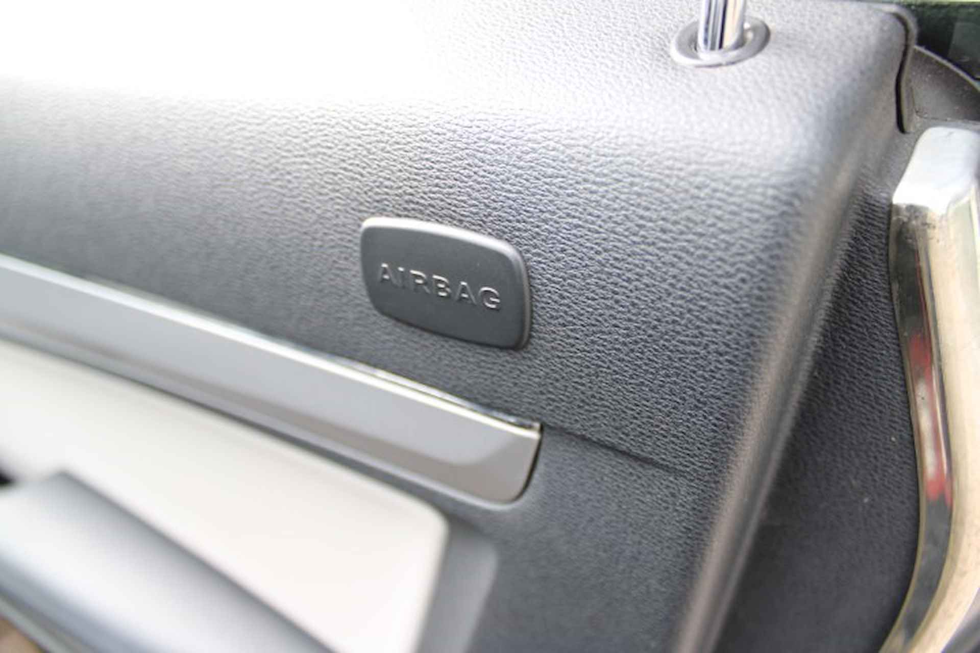 MERCEDES E-Klasse E200 Automaat Avantgarde Airscarf | Leder| Stoelverwarming | PDC - 38/48