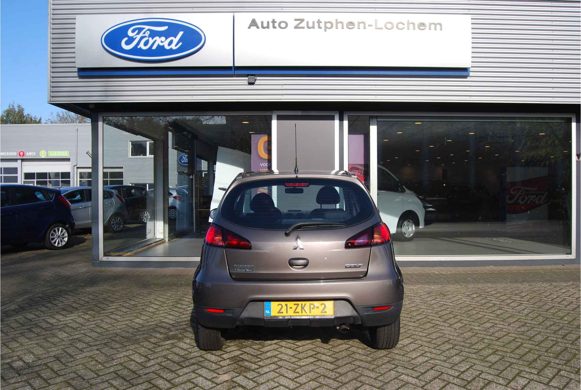 Mitsubishi Colt 1.1 Edition One NL-AUTO | 2E EIG | AIRCO | CD | ELEKTR RAMEN | WINTERBANDEN - 5/32