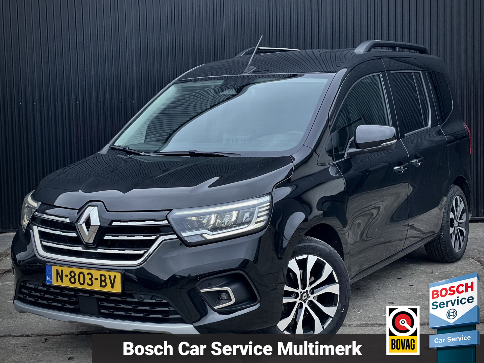 Renault Kangoo Family 1.3 TCe Intens In prijs verlaagd | Navigatie | Trekhaak | Camera | Keyless | Velgen | Luxe | Techno | Scenic | bij viaBOVAG.nl