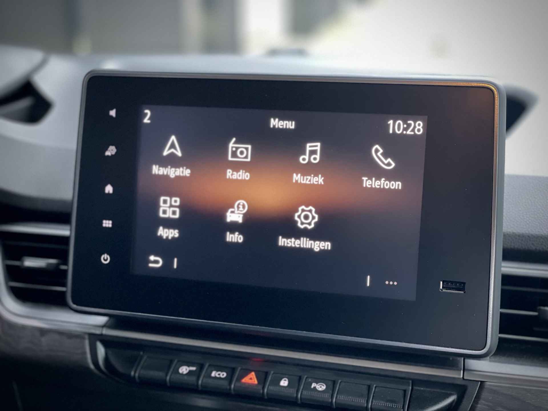 Renault Kangoo Family 1.3 TCe Intens | Navigatie | Trekhaak | Camera | Keyless | Velgen | Luxe | Techno | Scenic | - 22/31