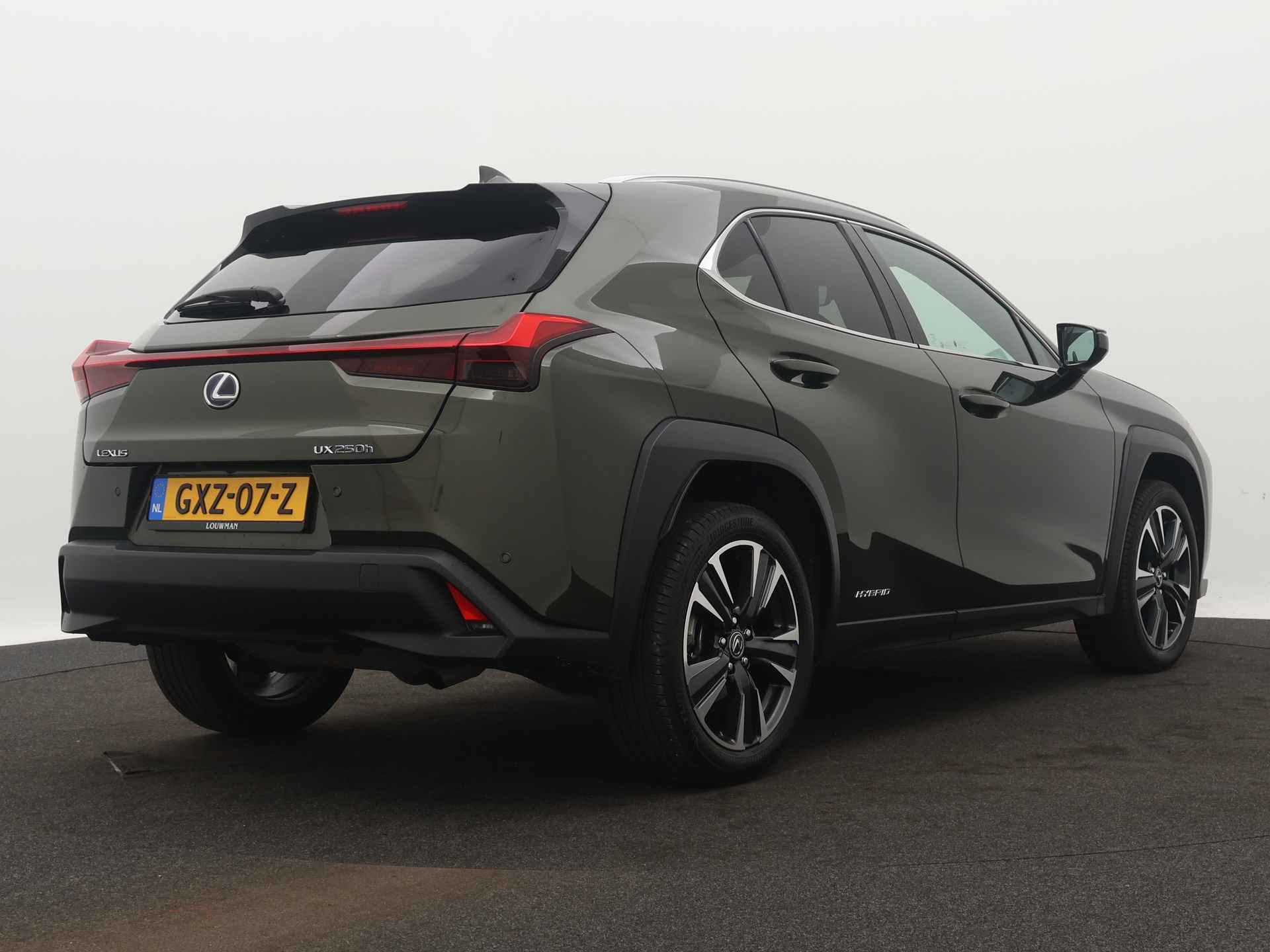 Lexus UX 250h Business Line Limited | Stuur-/Stoelverwarming | Dodehoekdetector | Camera | Erik tm 12 maart gereserveerd - 3/48