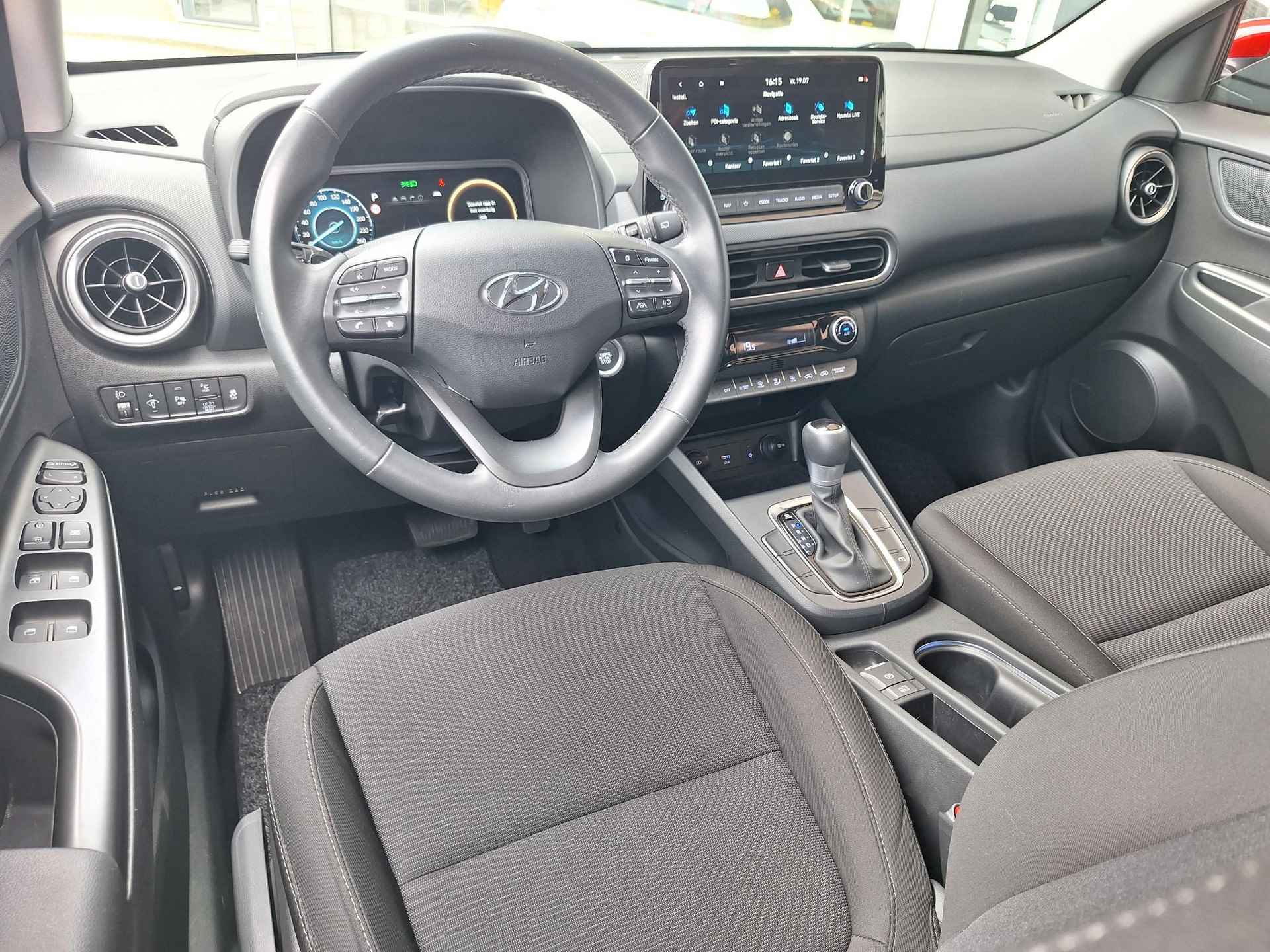 Hyundai Kona 1.6 GDI HEV Fashion | Rijklaarprijs! | Face Lift model | Climate Control | HUD | Full LED | Cruise Control | Navi | Camera | Inclusief 36 mnd Garantie! | - 3/38