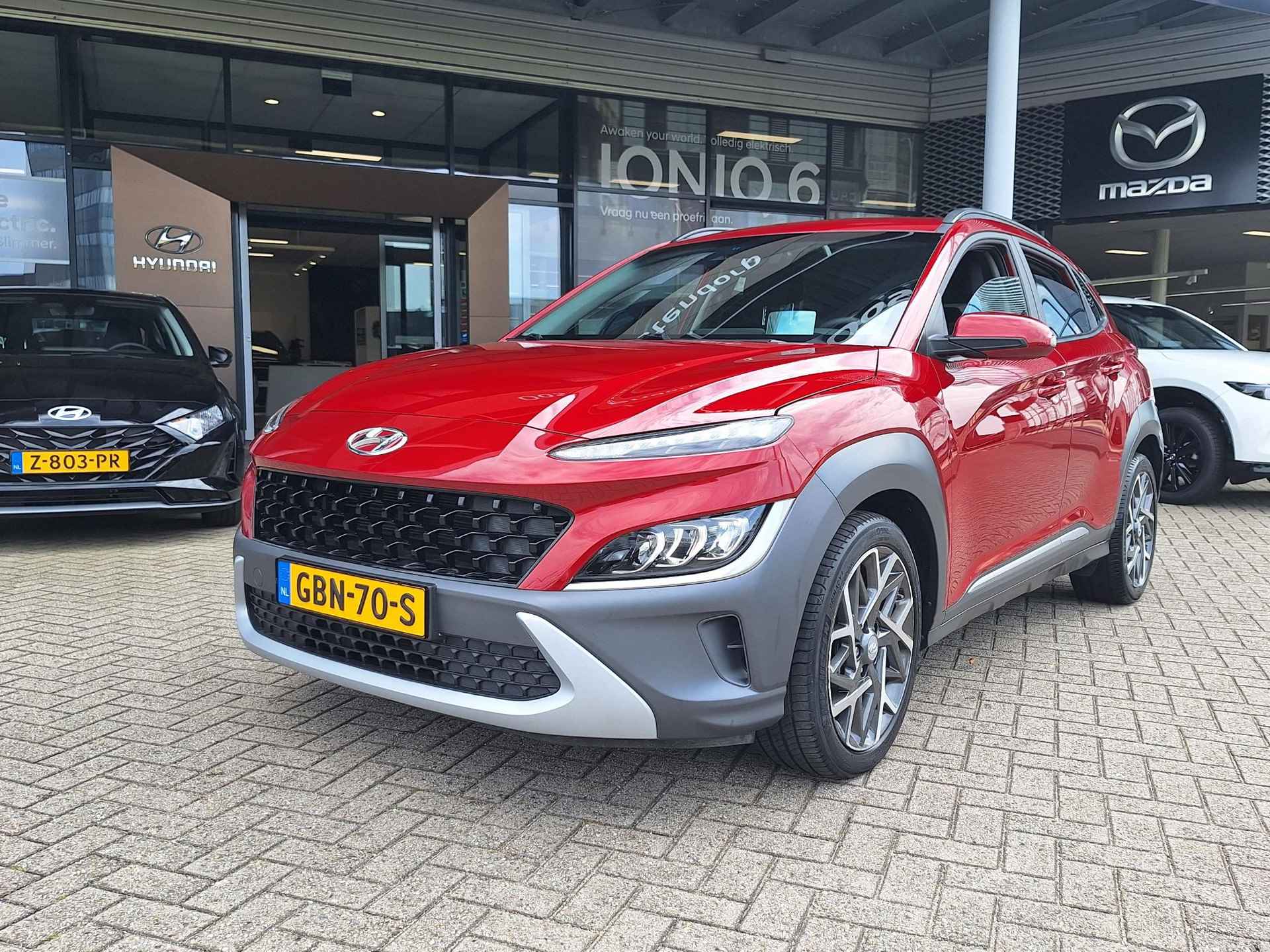 Hyundai Kona 1.6 GDI HEV Fashion | Rijklaarprijs! | Face Lift model | Climate Control | HUD | Full LED | Cruise Control | Navi | Camera | Inclusief 36 mnd Garantie! | - 36/38