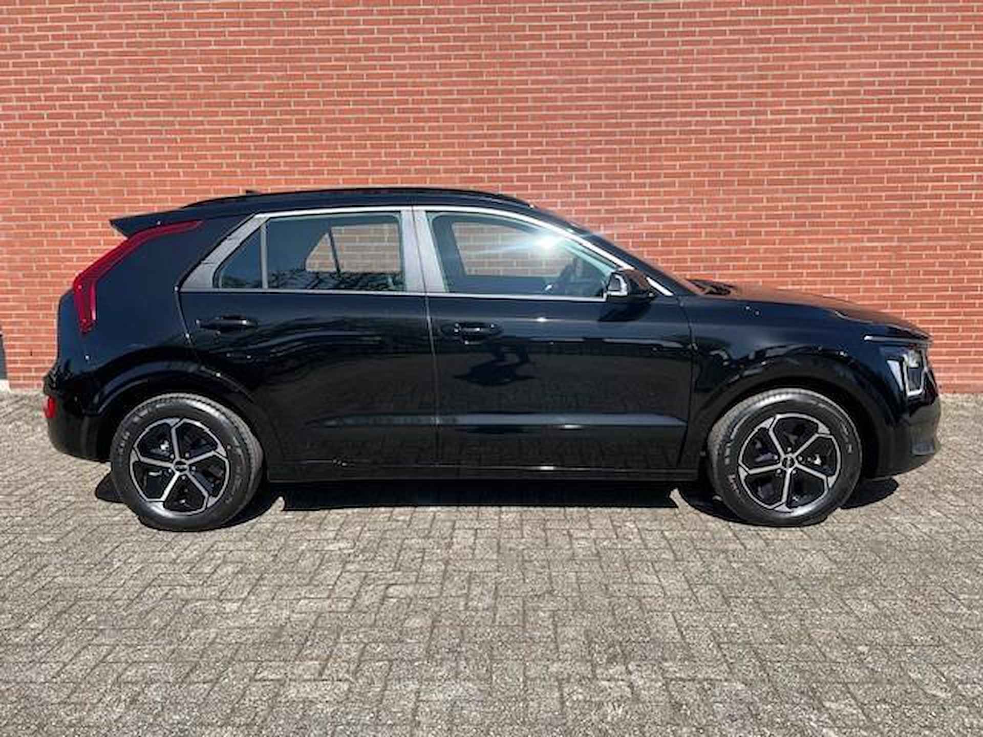 Kia Niro 1.6 GDi Hybrid DynamicLine | €2.000,- inruilvoordeel | Nieuw te bestellen | Navigatie | Achteruitrijcamera | Adaptive cruise control - 21/26