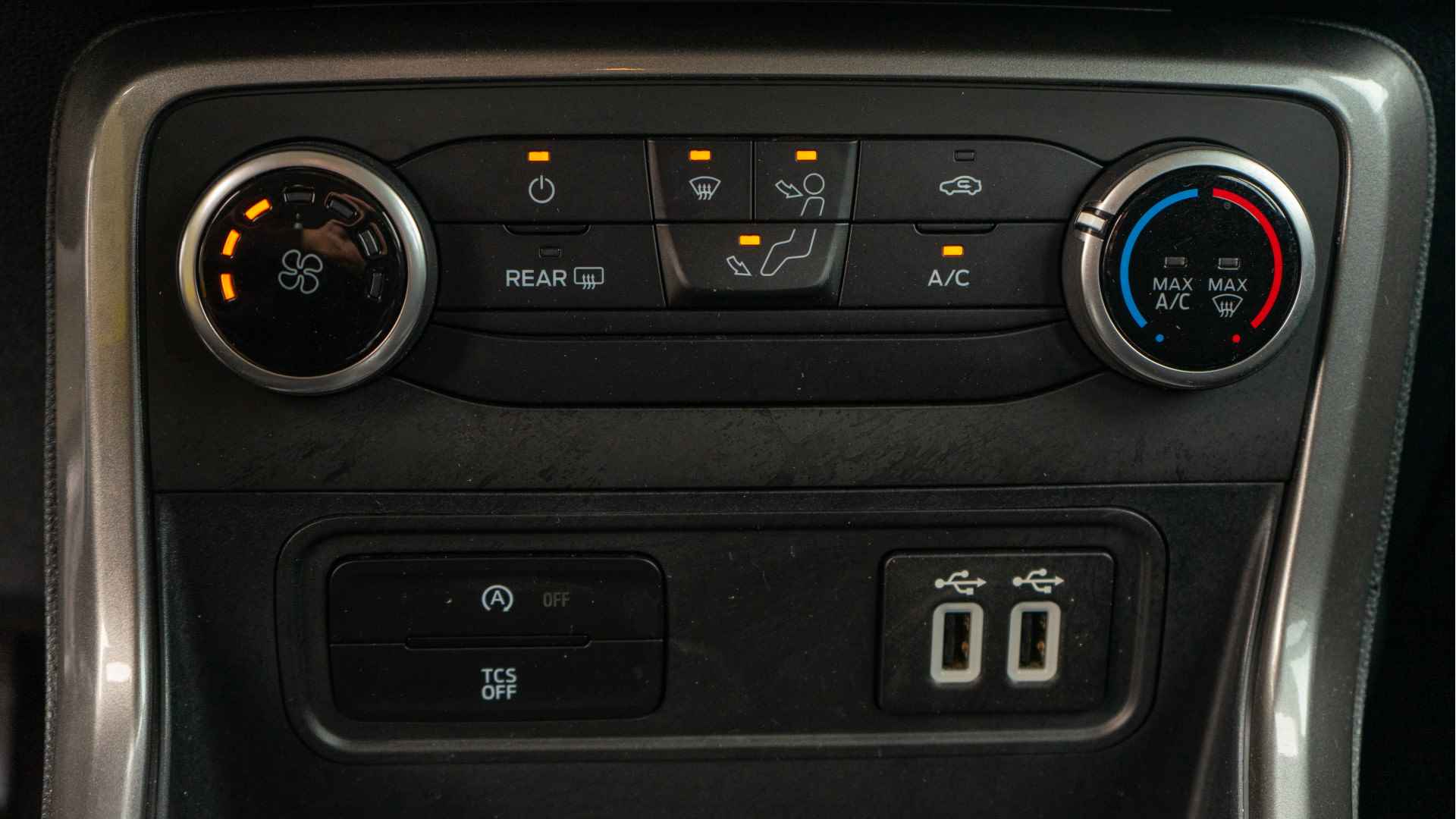 Ford EcoSport Trend Ultimate 1.0 EcoBoost 92 kW / 125 pk B515e | CAMERA | NAVIGATIE | 16'' LM VELGEN | DEALER ONDERHOUDEN | - 22/23