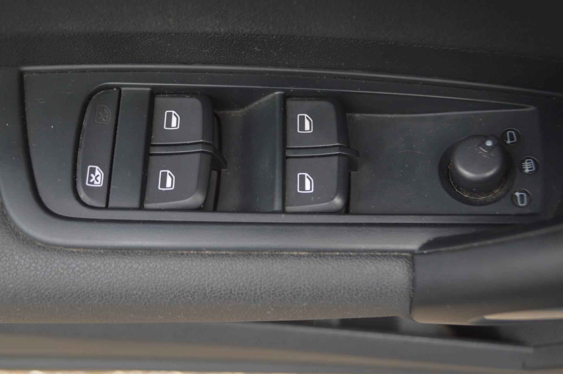 Audi A1 Sportback 1.4 TFSI Sport Edition Automaat | Navi | Half leder - 21/39