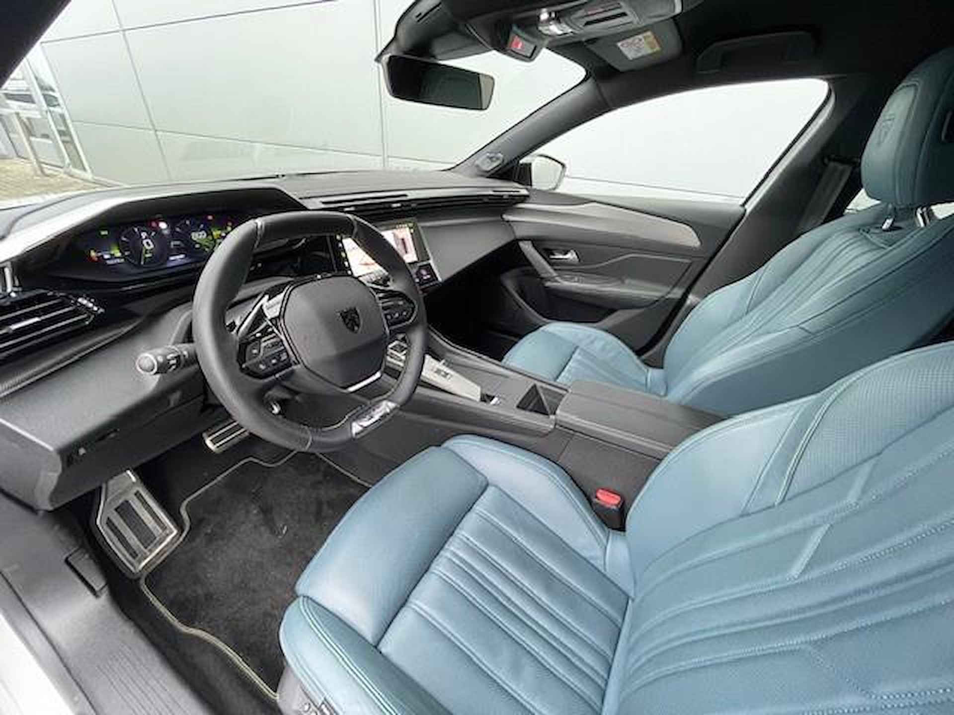 Peugeot 308 GT PACK BUSINESS | Automaat | Navigatie | Camera | LED | 1e Eigenaar | - 16/41