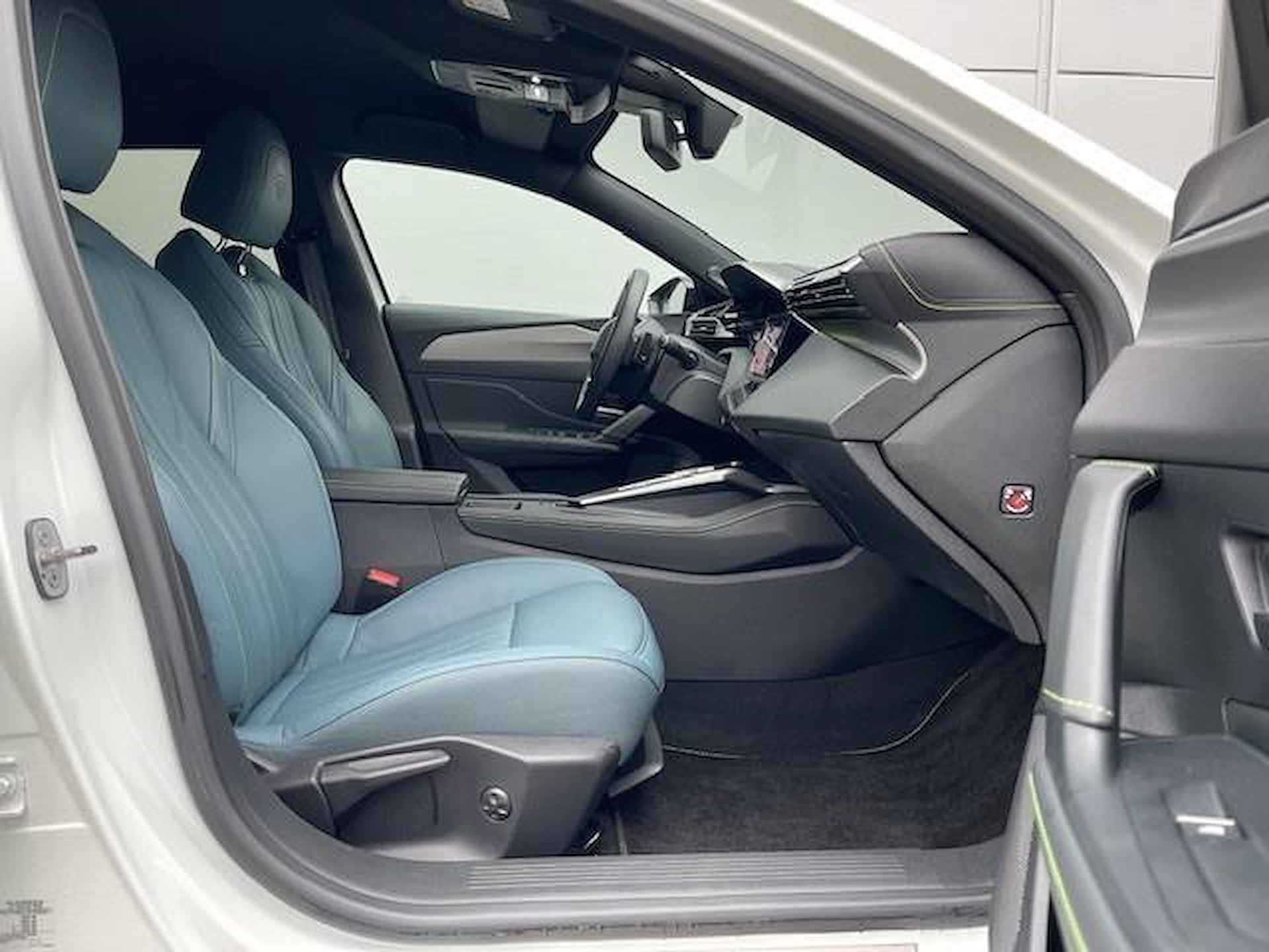 Peugeot 308 GT PACK BUSINESS | Automaat | Navigatie | Camera | LED | 1e Eigenaar | - 17/41