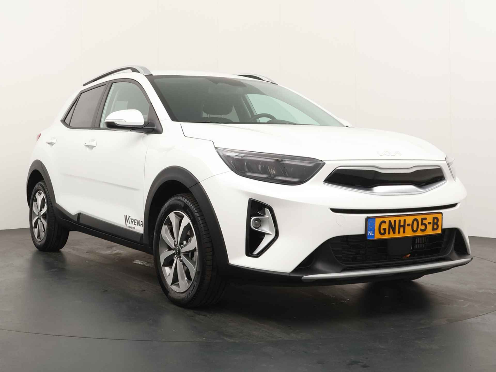 Kia Stonic 1.0 T-GDi MHEV DynamicPlusLine - Stoel/Stuur Verwarming - Cruise Control - Keyless Entry - Climate Control - Apple/Android Carplay - Fabrieksgarantie Tot 2031 - 11/49