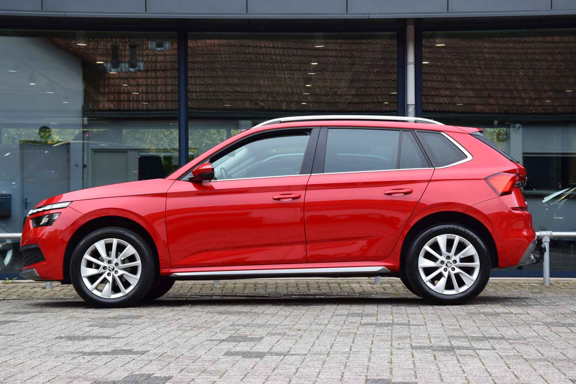 Škoda Kamiq 1.0 TSI 110PK Style | Org NL | BOVAG Garantie | Trekhaak | Virtual Cockpit | PDC V&A | Apple Carplay/Android Auto | Half Lederen Bekleding | Stoelverwarming | - 4/41