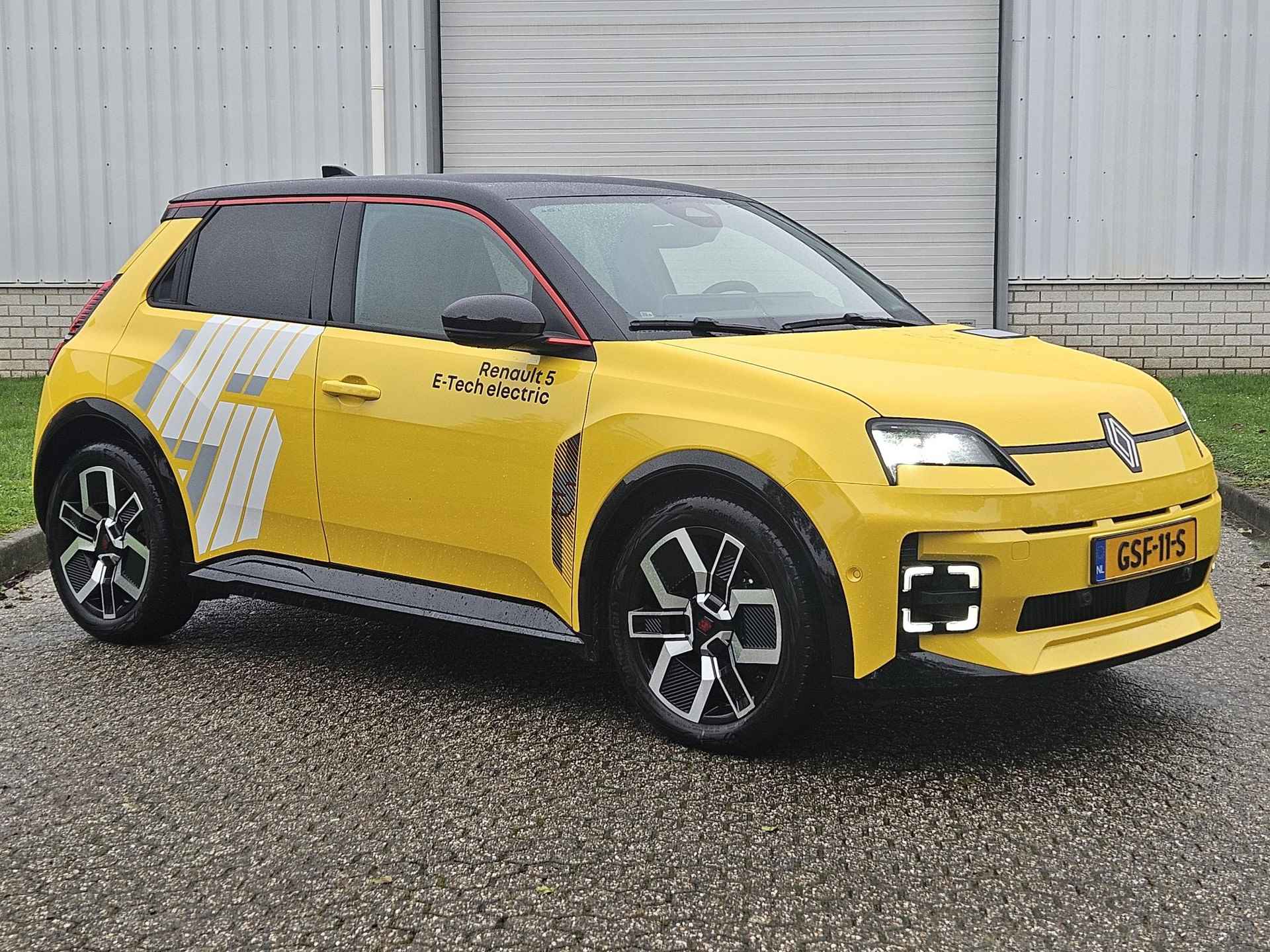 Renault 5 Iconic 52 kWh / Kom Proefrijden / Levering 2025 / - 19/44