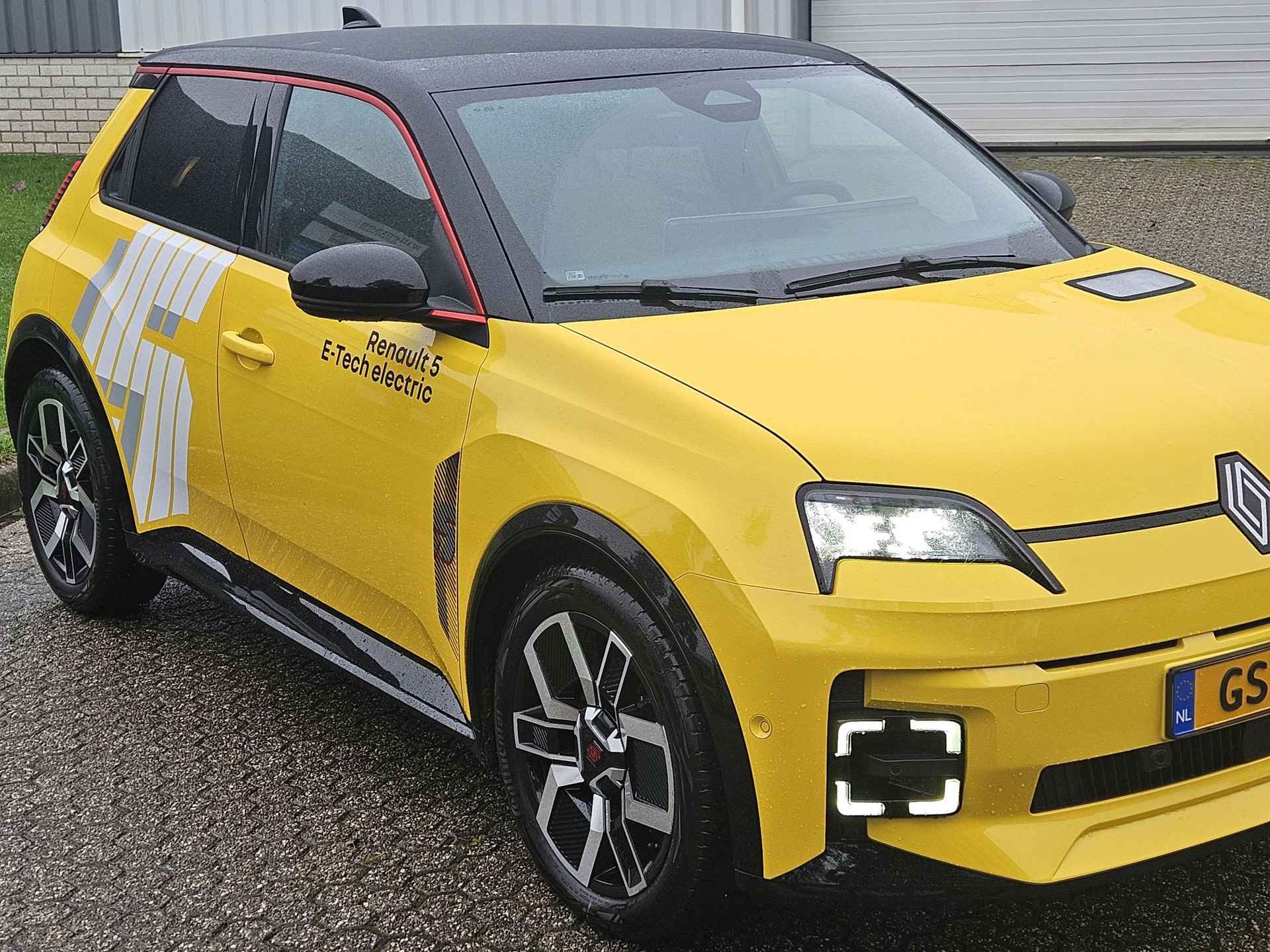 Renault 5 Iconic 52 kWh / Kom Proefrijden / Levering 2025 / - 27/44