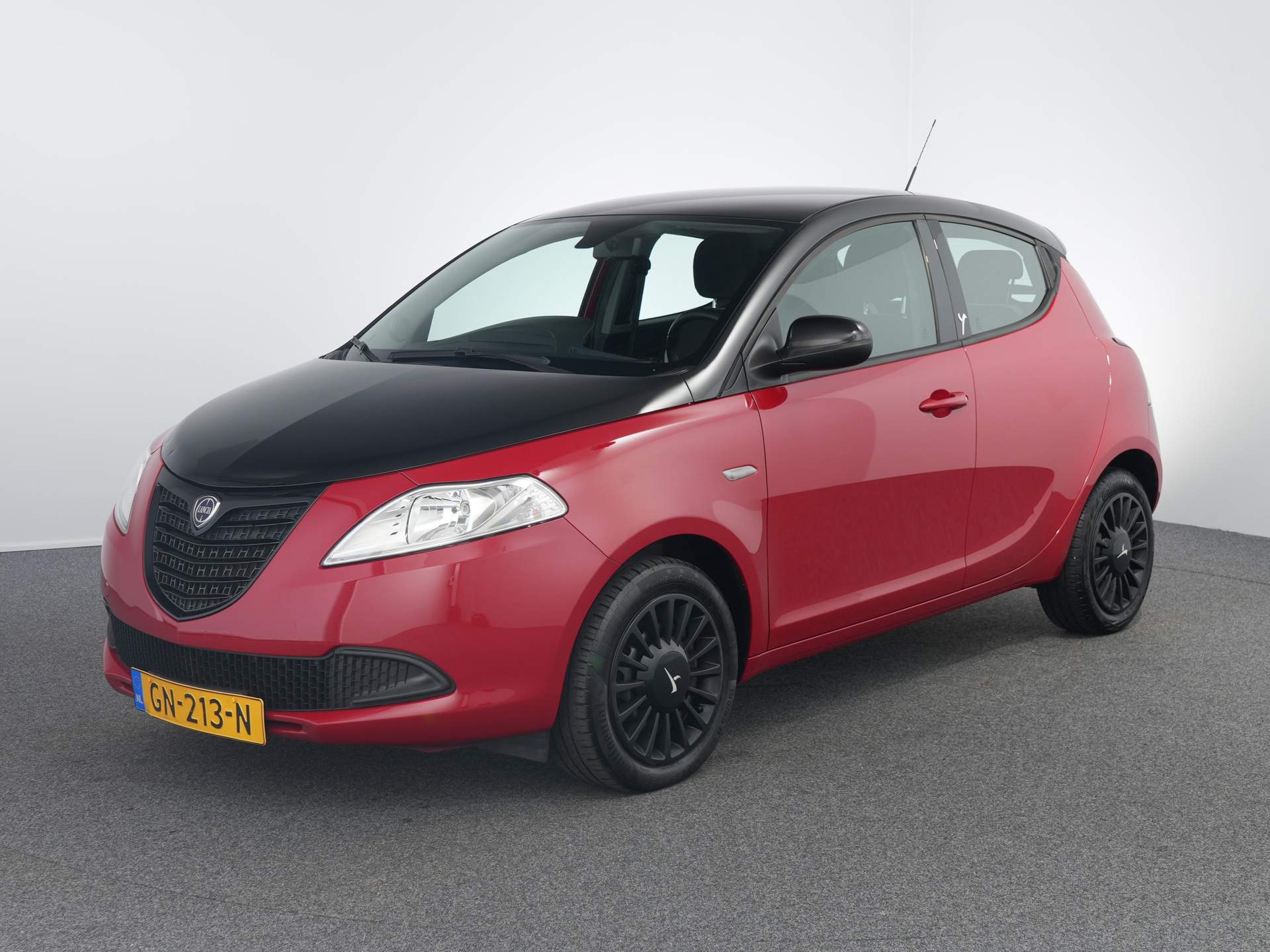 Lancia Ypsilon 0.9 TwinAir Elefantino Plus