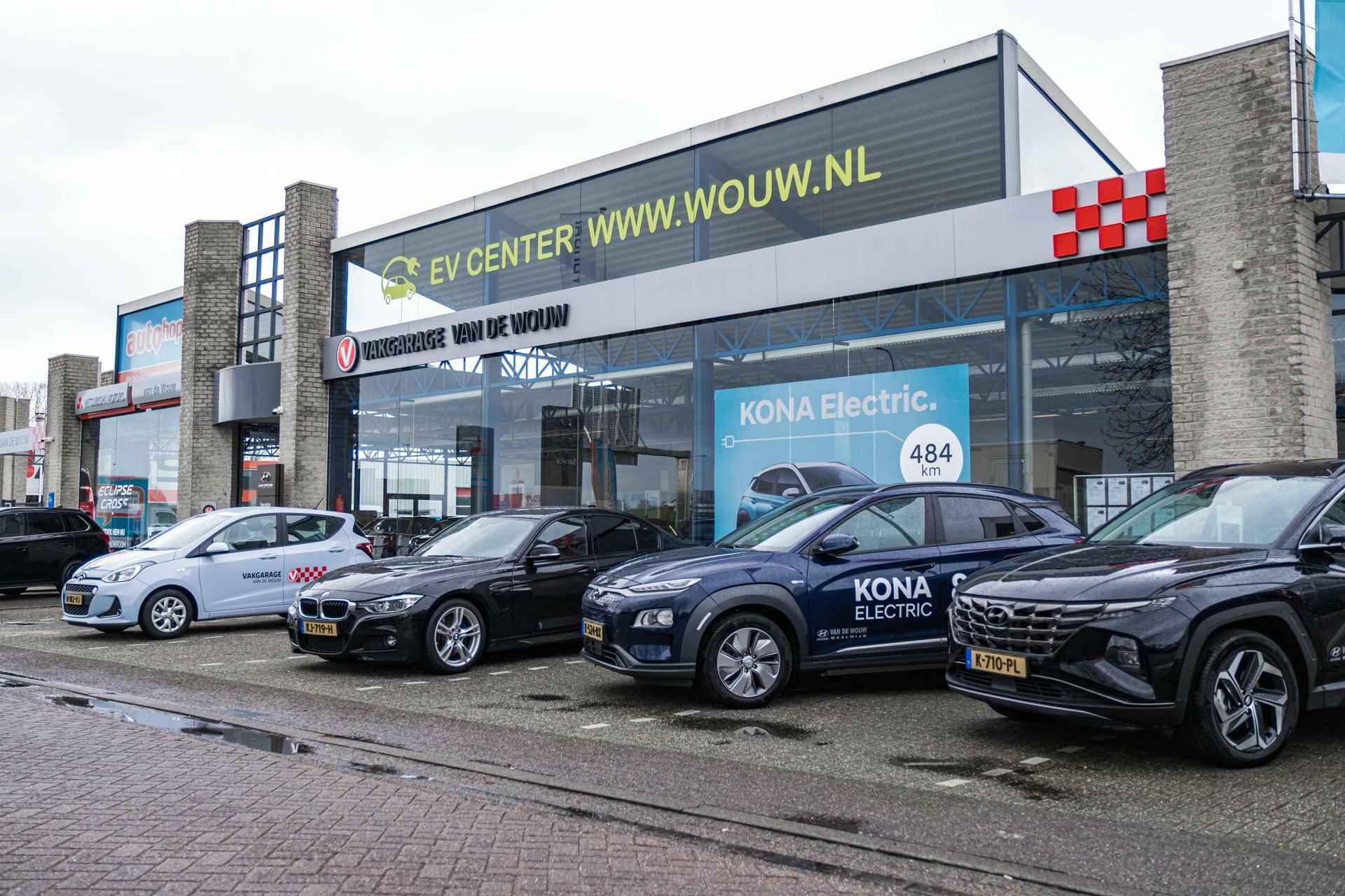 Hyundai Kona 1.6 GDI HEV Navigatie | HUD | 18 inch | Achteruitrijcamera | Blind Spot Warning - 34/36