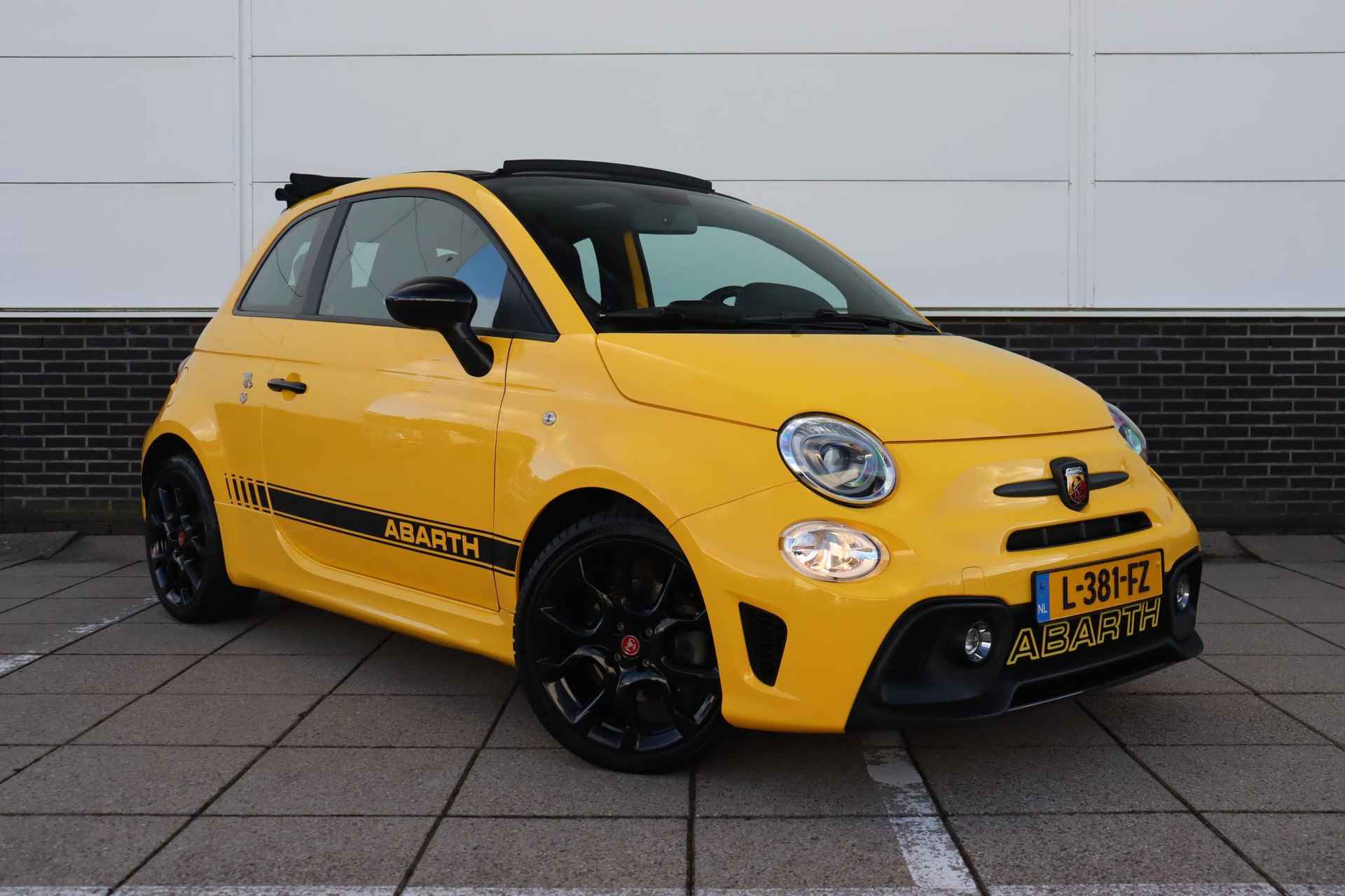 Abarth 595 C 1.4 T-Jet Abarth 595 * Lage KM * Liefhebber * - 3/41