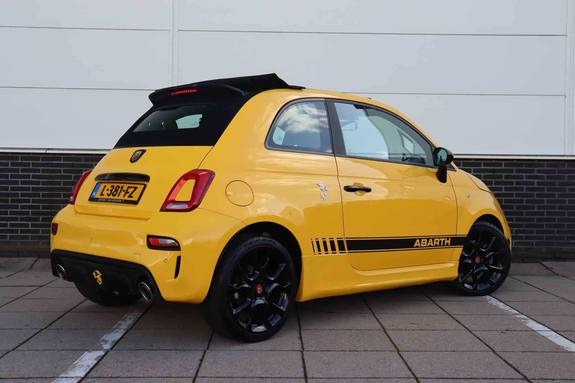 Abarth 595 C 1.4 T-Jet Abarth 595 * Lage KM * Liefhebber * - 4/41