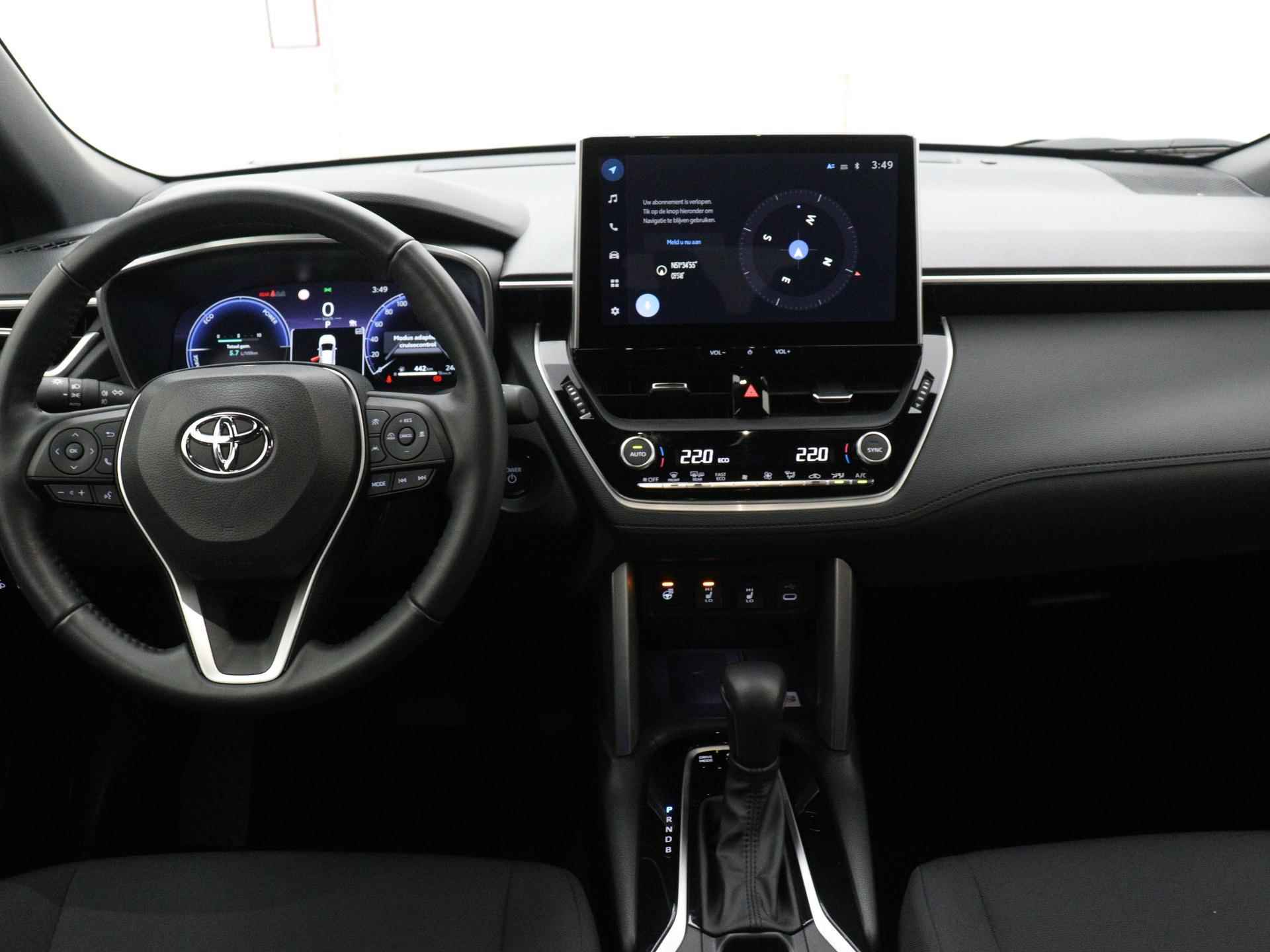 Toyota Corolla Cross Hybrid 140 Style AD-CRUISE CAMERA CARPLAY FULL-LED - 24/43