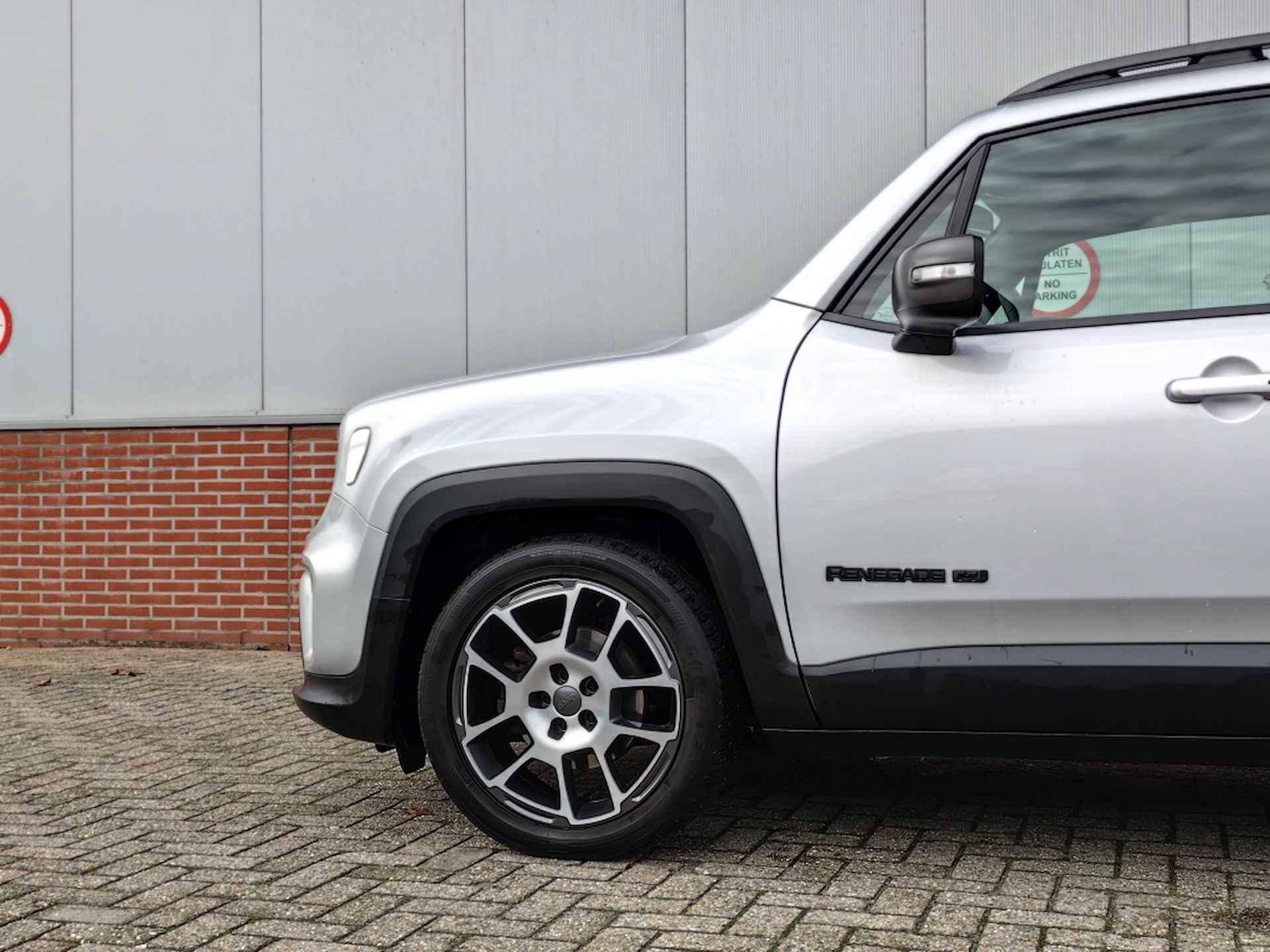 Jeep Renegade 1.3 Turbo 150 PK DDCT 80th Anniversary | Navi | 19" - 8/30