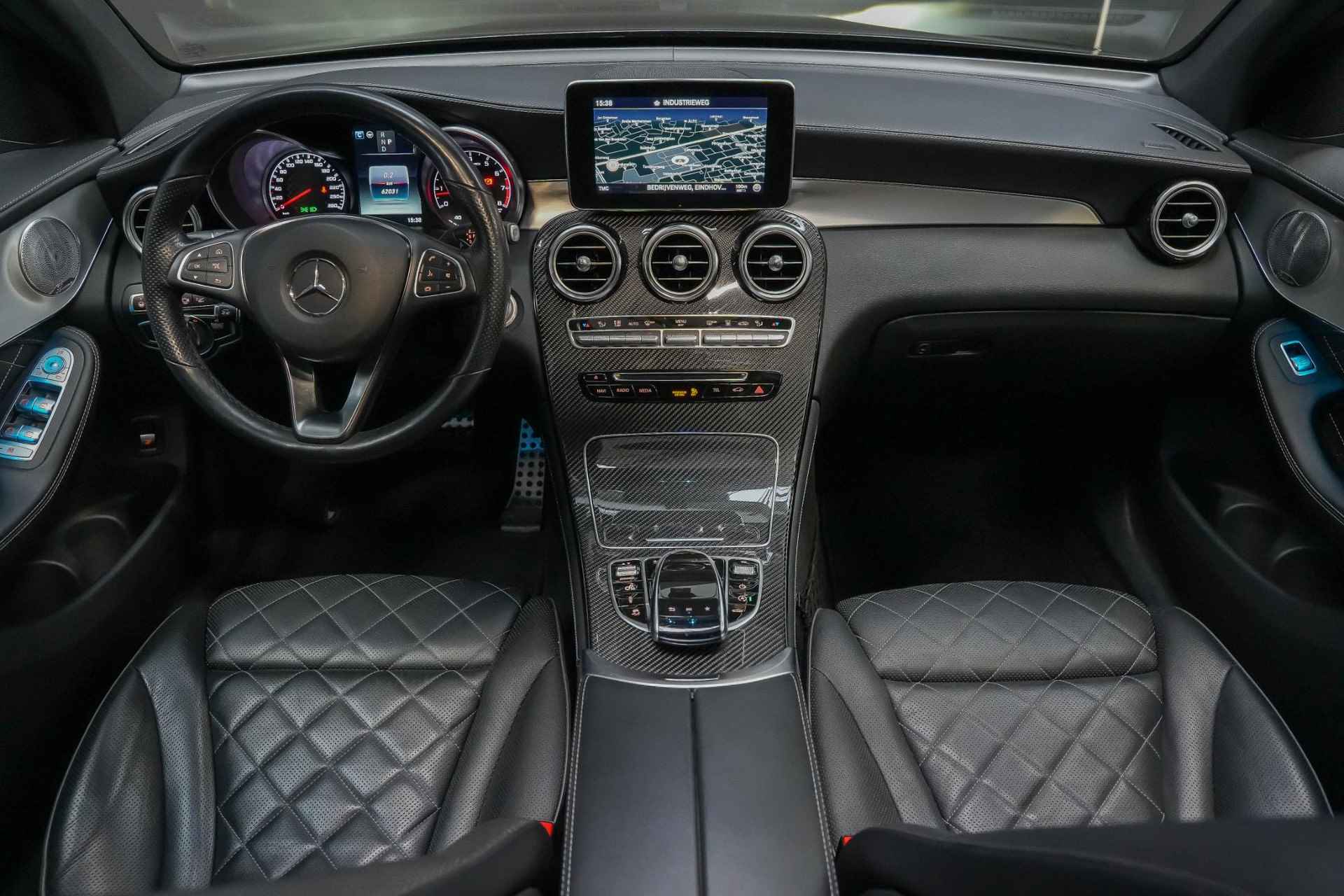 Mercedes-Benz GLC-klasse 43 AMG 367pk 4MATIC |schuif/kantel dak|Burmester|elk. stoelen + memory|elk. achterklep|360 camera|HUD|BLIS|stoelverwarming + ventilatie|side steps|20"| - 4/46