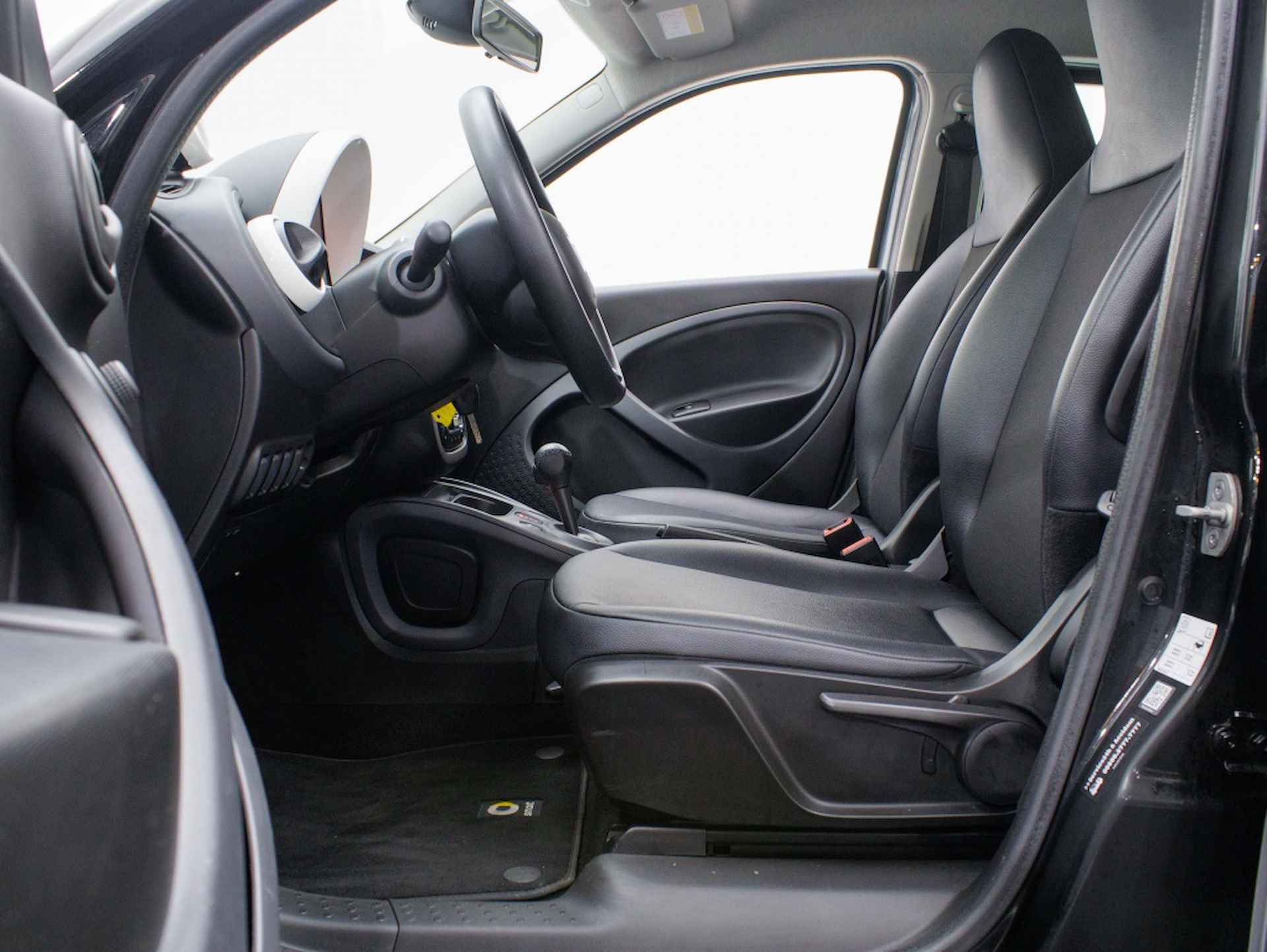 Smart forfour EQ Business Solutions | All-seasons | Lederen interieur | Subsid - 15/38