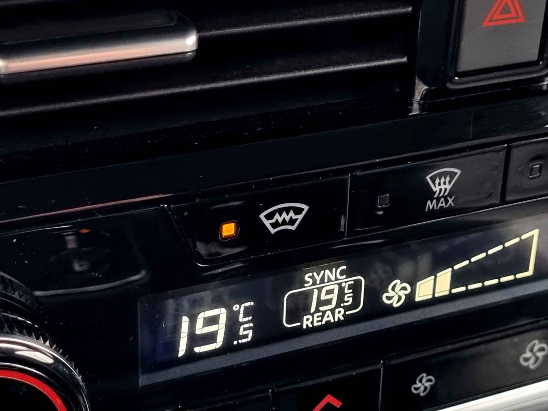 Nissan X-Trail 1.5 e-Power N-Connecta Automaat / Navigatie / Cruise Control Adaptief / Rondomzicht Camera - 37/52