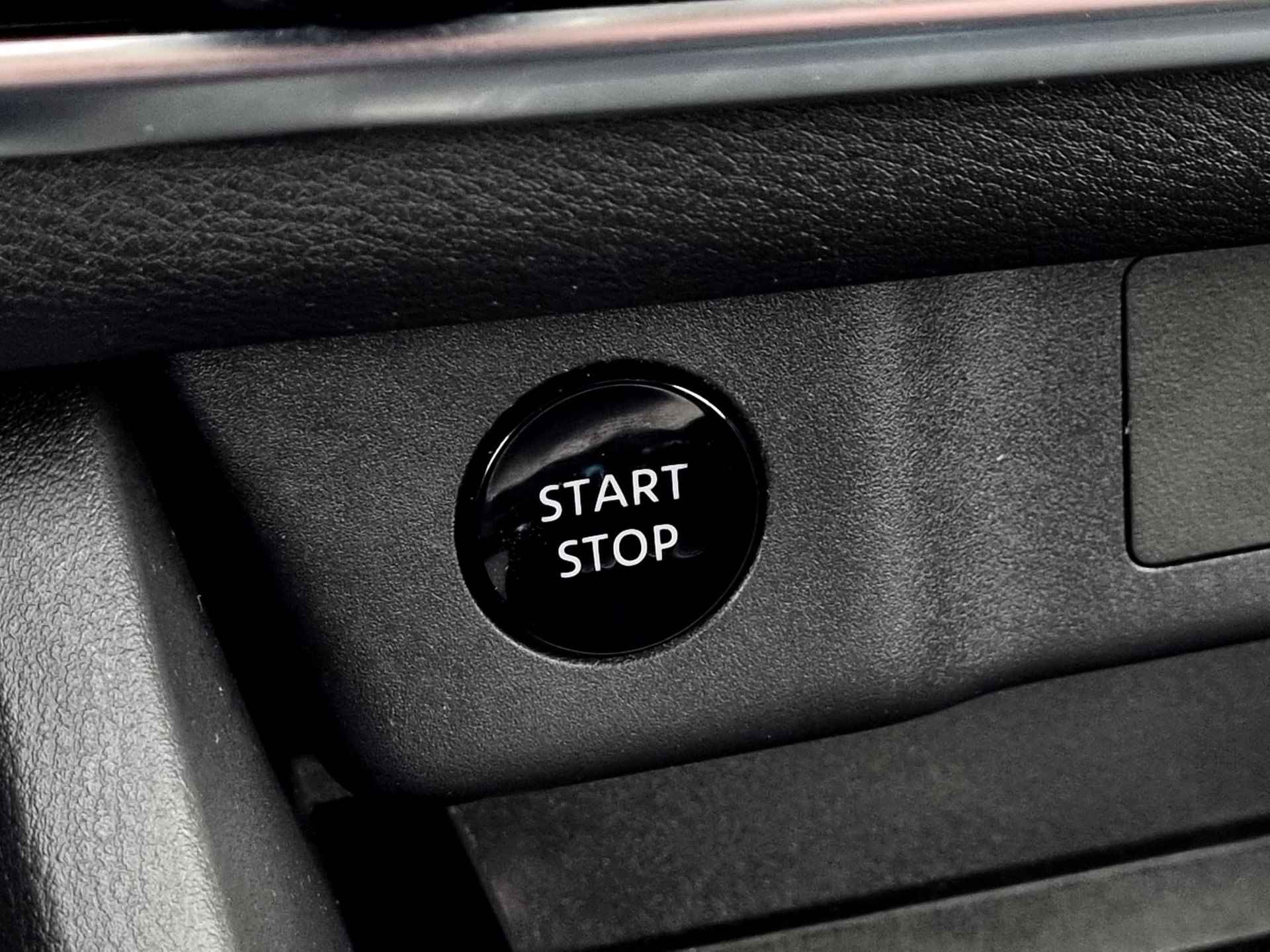 Nissan X-Trail 1.5 e-Power N-Connecta Automaat / Navigatie / Cruise Control Adaptief / Rondomzicht Camera - 41/52