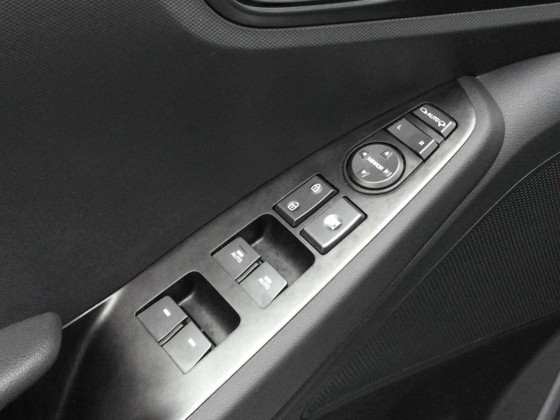Hyundai IONIQ 1.6 GDi Comfort Plus | Navi | Adp. Cruise | Camera | LED | - 9/31