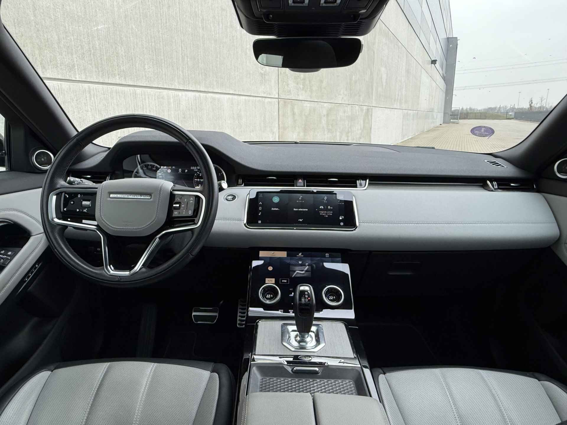 Land Rover Range Rover Evoque 1.5 P300e AWD R-Dynamic SE - 7/34