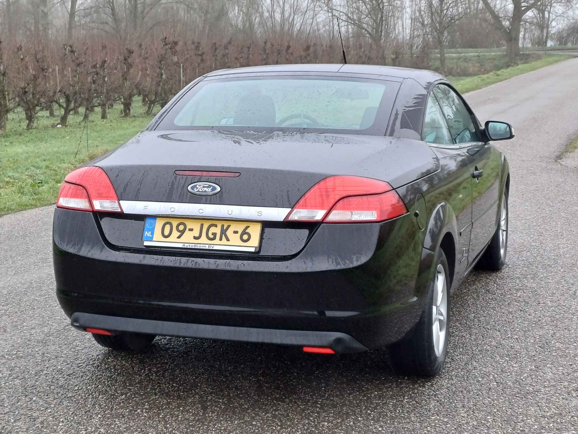 Ford FOCUS Coupe-cabriolet 1.6 Trend | Prachtige auto ! | Lage KM ! | 1e eigenaar ! | BTW ! - 39/45