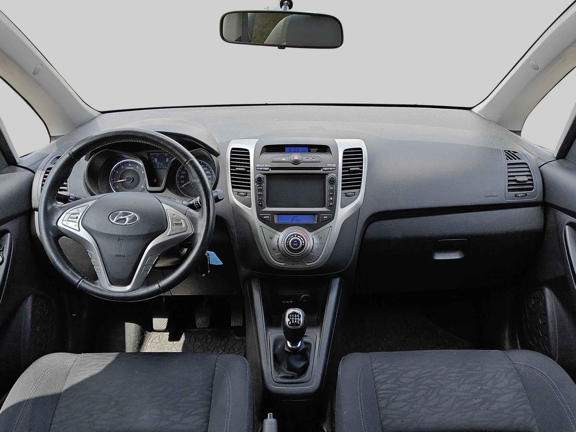 Hyundai ix20 1.6i i-Vision | navigatie | parkeercamera | cruise control | climate control | trekhaak - 10/24