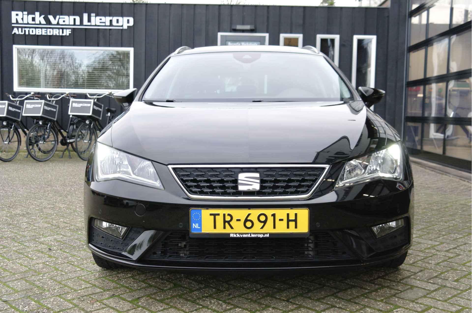 SEAT León ST 1.6 TDI Style Business Intense Automaat | NL-Auto | Cruise | Carplay - 26/45