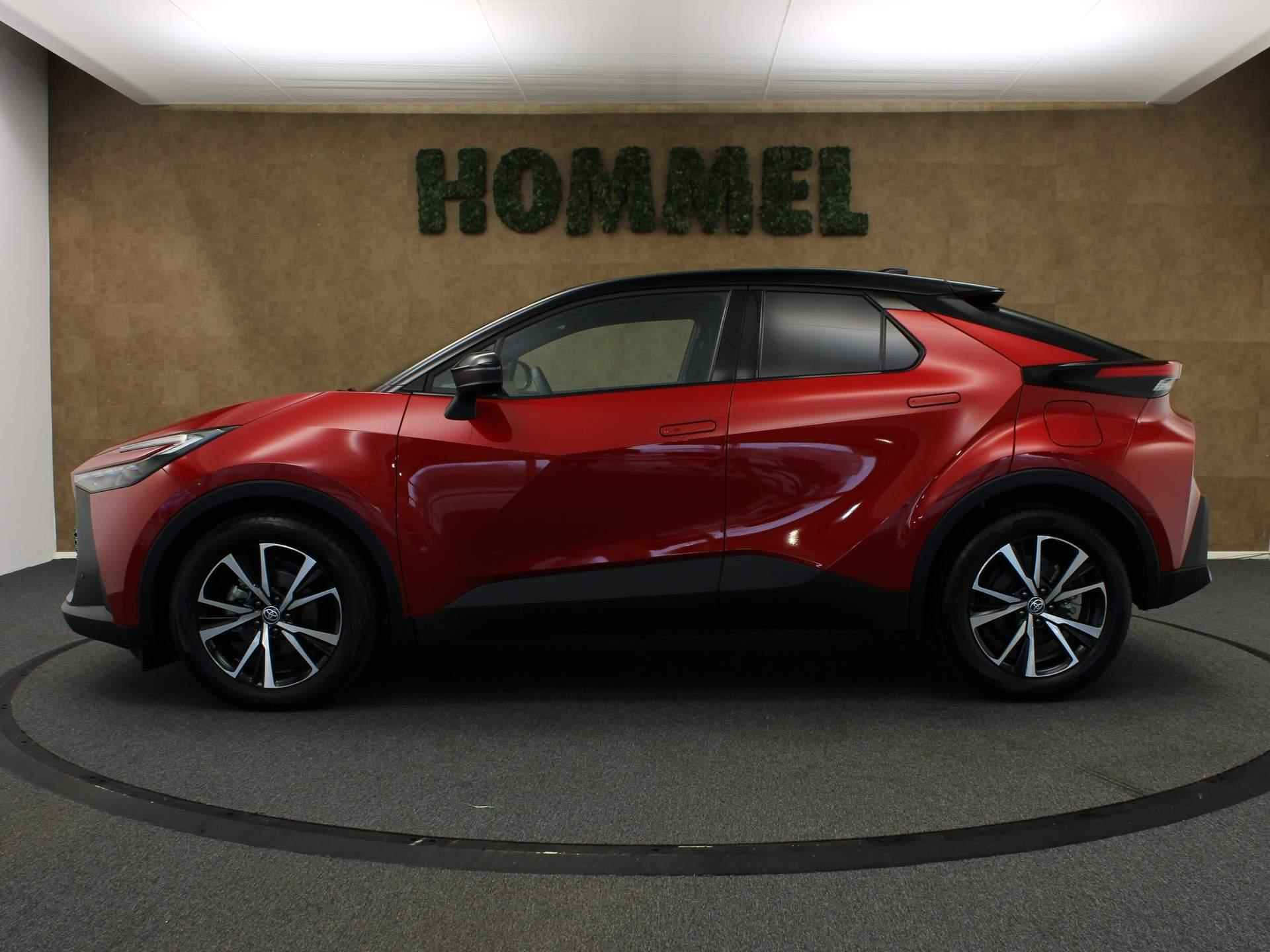 Toyota C-HR 1.8 Hybrid 140 First Edition - ORIGINEEL NEDERLANDSE AUTO - NAVIGATIE - DODEHOEK DETECTIE - ELEKTRISCHE ACHTERKLEP - 360 GRADEN CAMERA - KEYLESS ENTRY & START - CLIMATE CONTROL - DRAADLOZE OPLADER- PARKEERSENSOREN VOOR EN ACHTER - 11/41