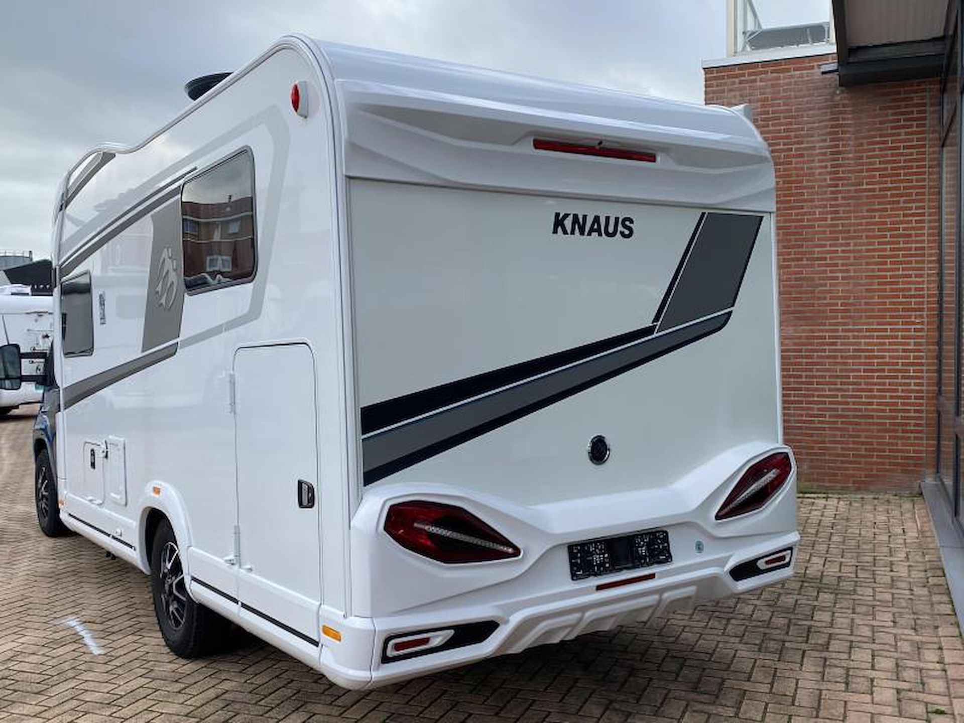 Knaus Sky Wave 60 Years - 4/25