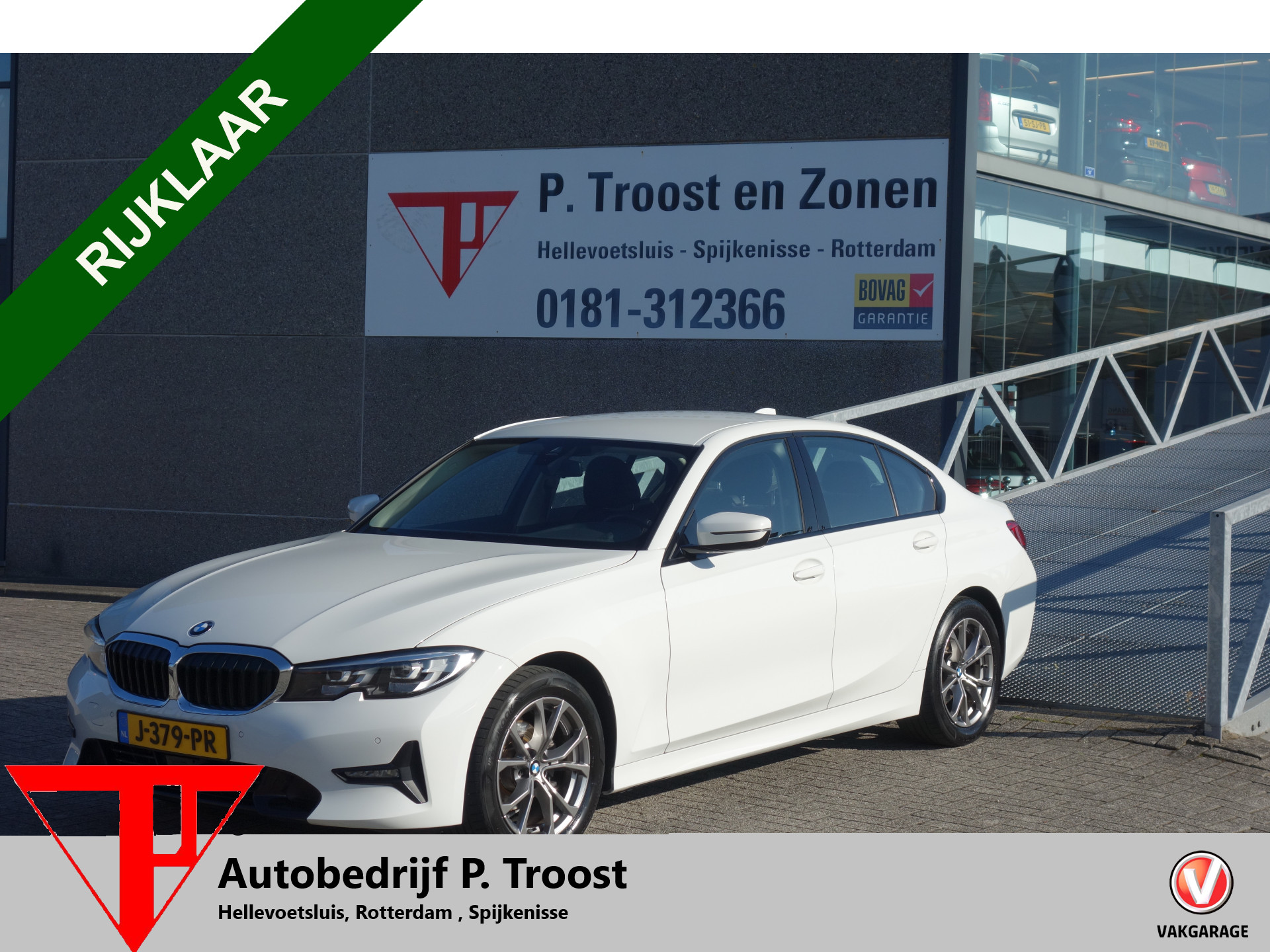 BMW 3 Serie 318i Executive Edition AUTOMAAT/NAVIGATIE/CLIMATRONIC-AIRCO/PARKEERSENSOREN VOOR &ACHTER/SFEERVERLICHTING/L.M.VELGEN 17 INCH/BLE