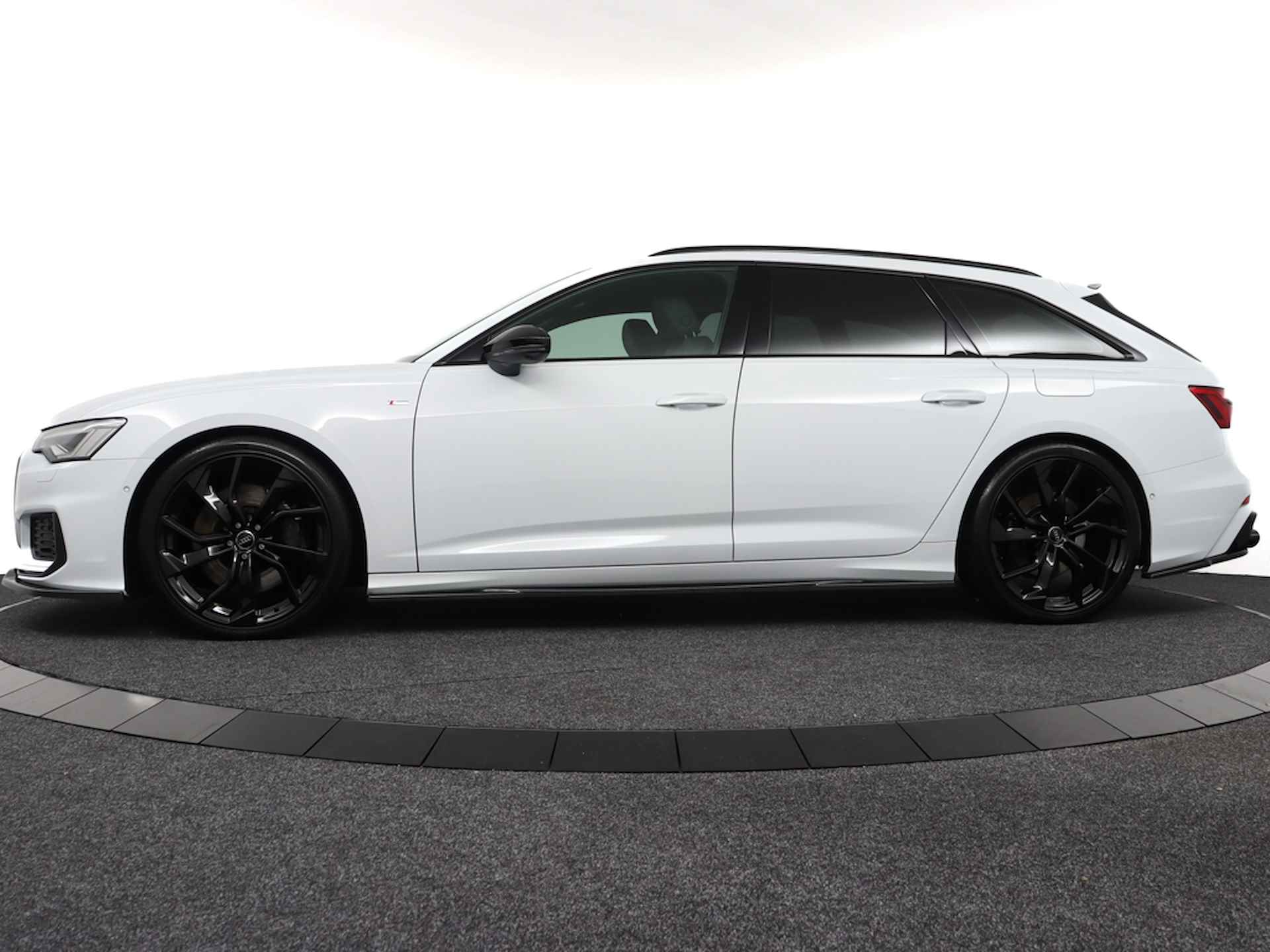 Audi A6 Avant TFSI-e Quattro Sport S-LINE Edition 409PK gecombi. | Gletsjer White Met. | 20" | Apple Car Play | Adapt.Cruise - RIJKLAAR - 4/49