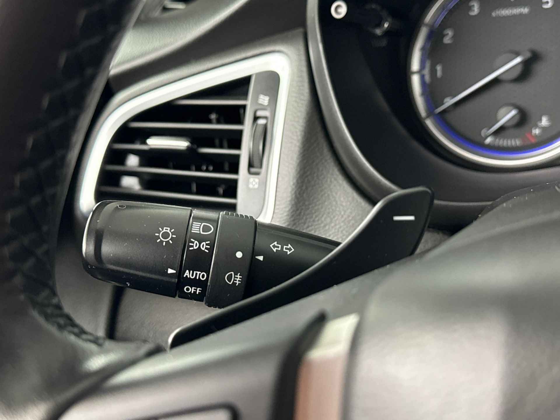 Suzuki S-Cross 1.4 Boosterjet Style Smart Hybrid Automaat | Panoramadak | Navigatie | Lederen Bekleding - 24/40