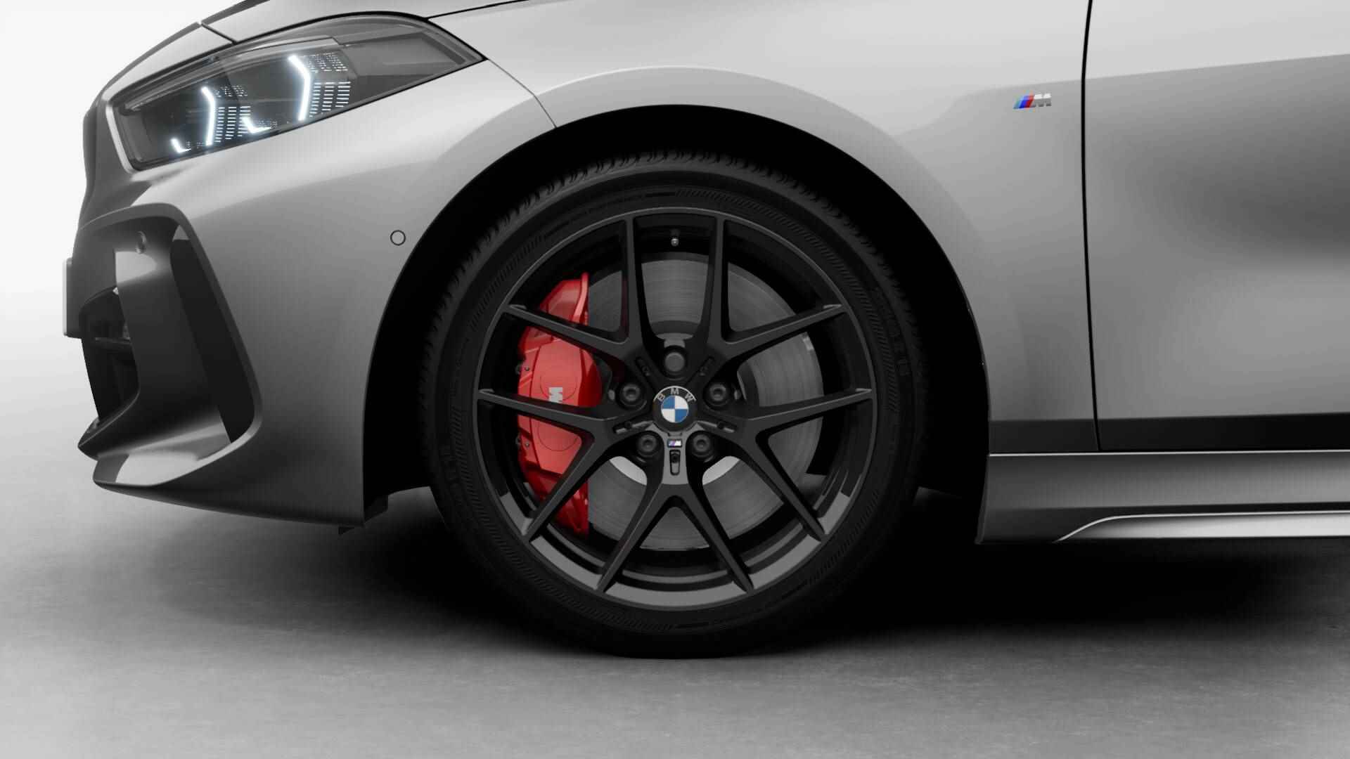 BMW 1 Serie 5-deurs 118i | M Sportpakket Pro | Premium Pack | Comfort Pack | Travel Pack - 3/6