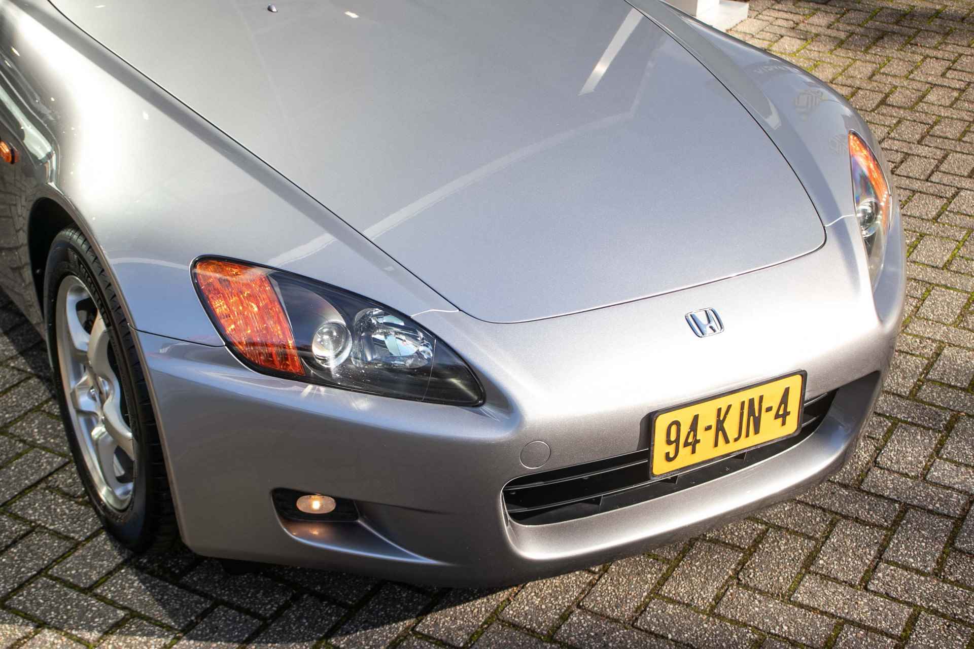 Honda S2000 2.0i - All in rijklaarprijs | Keurige staat | nwe soft-top | 12 mnd Bovag | Nwe banden - 35/55