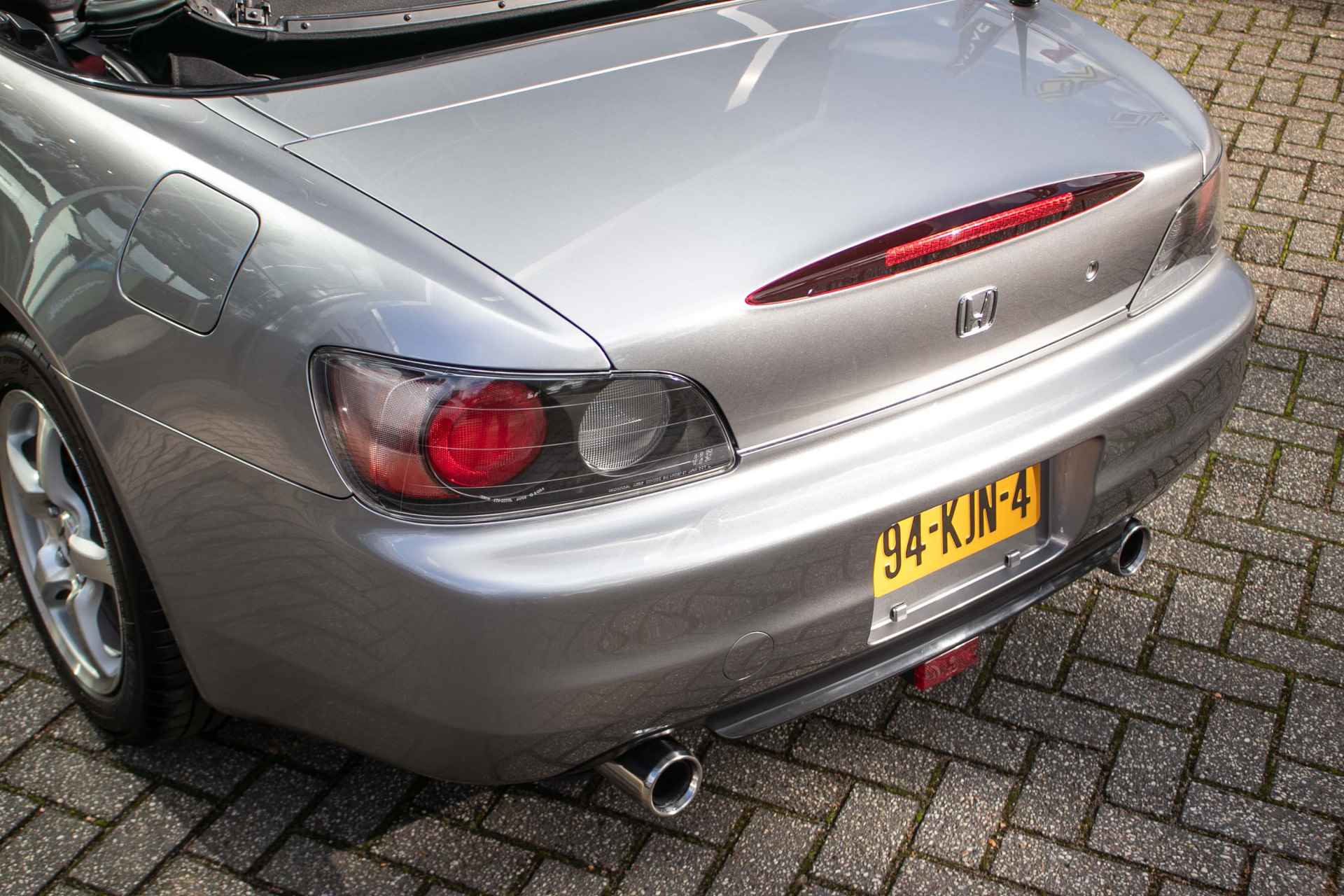 Honda S2000 2.0i - All in rijklaarprijs | Keurige staat | nwe soft-top | 12 mnd Bovag | Nwe banden - 36/55