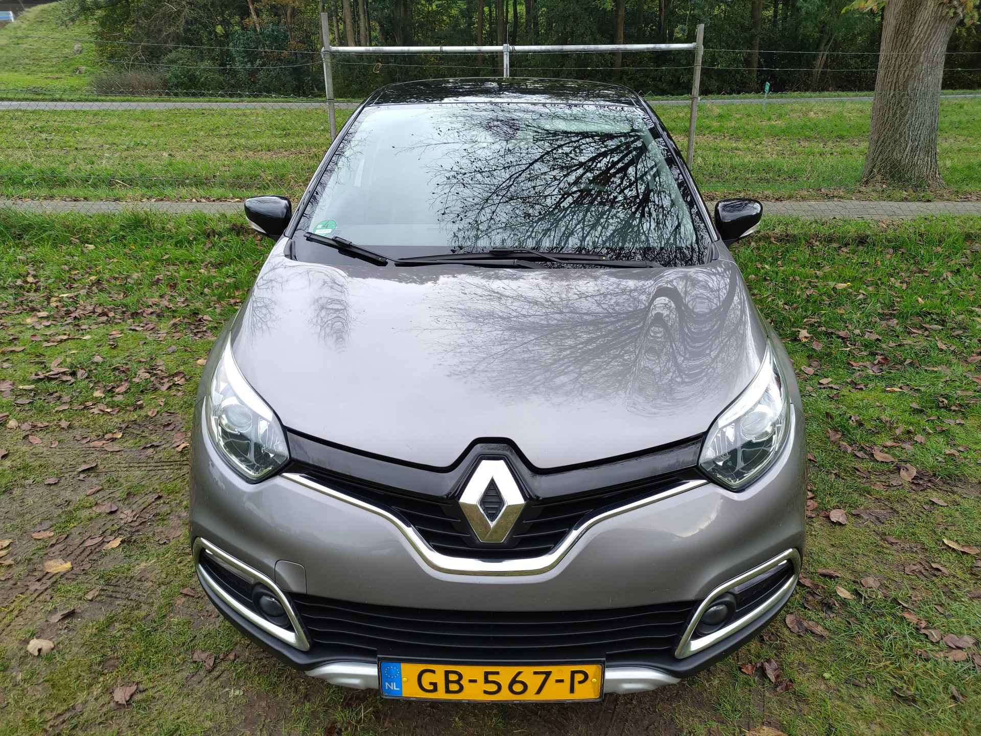 Renault Captur 0.9 TCe Helly Hansen | NAVI | CLIMA | CAMERA | HAAK | CRUISE | - 4/26