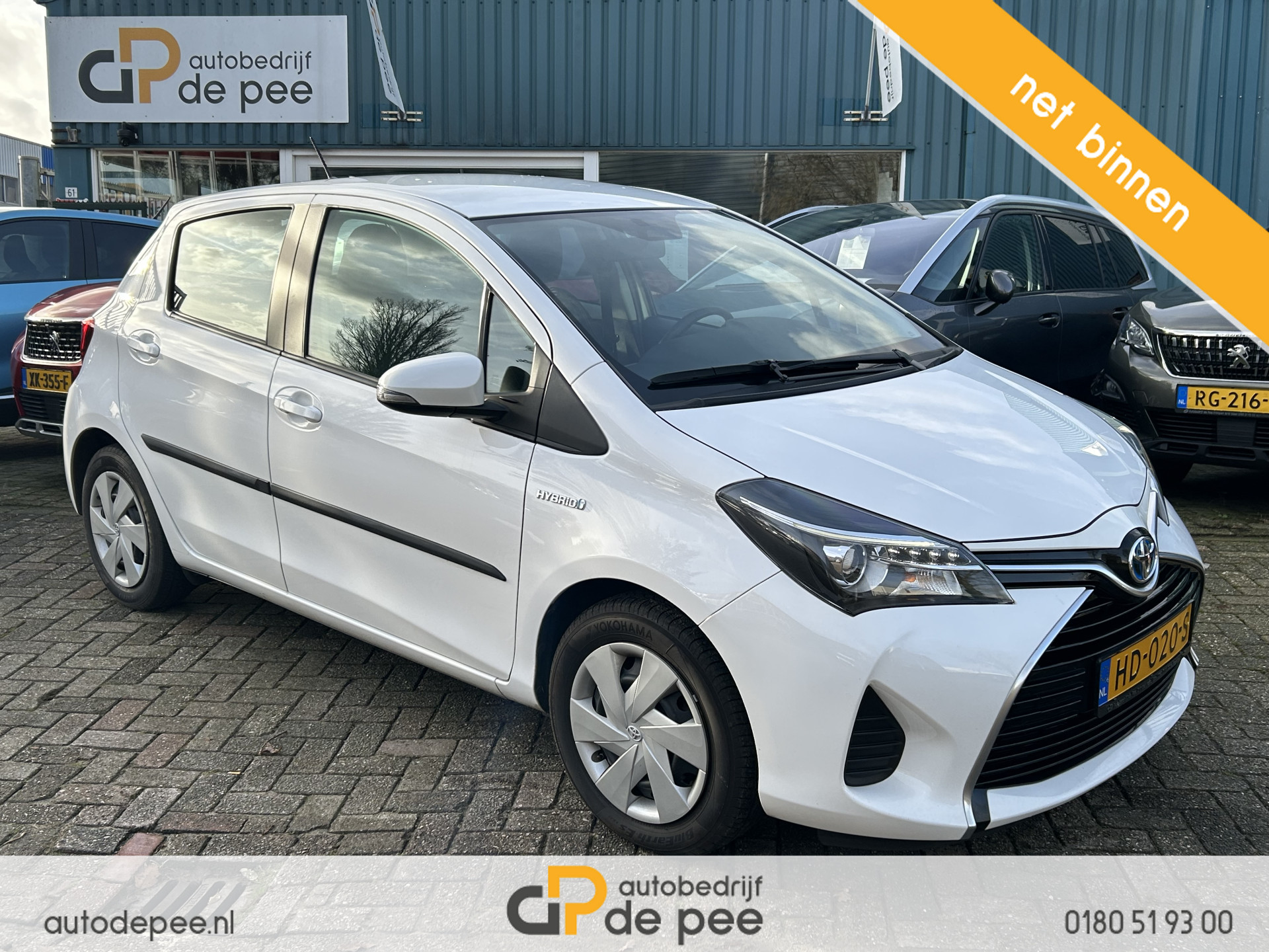 Toyota Yaris 1.5 Hybrid Aspiration GARANTIE/CLIMA/CRUISE/NAVI/CAMERA rijklaarprijs!