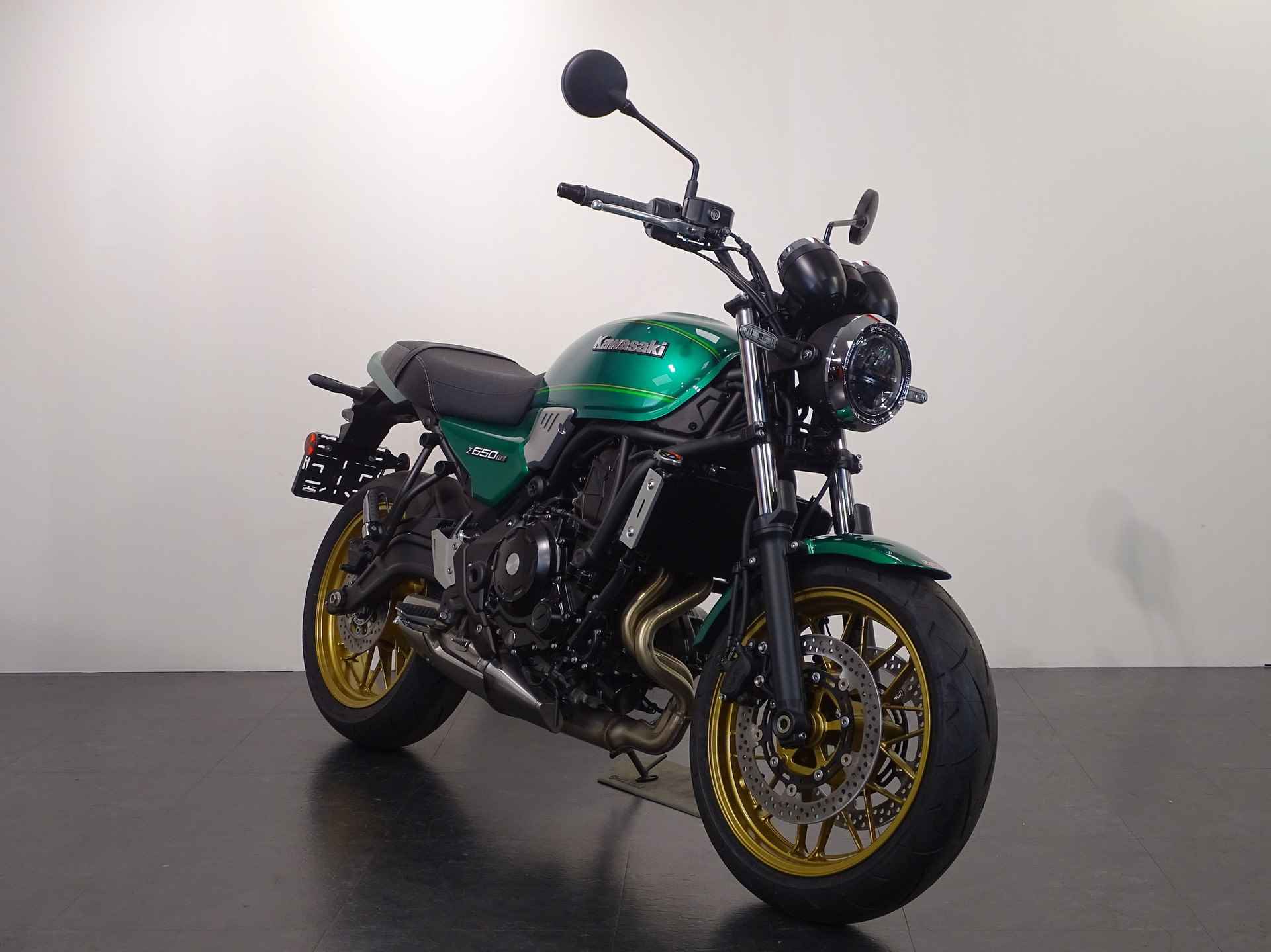 Kawasaki Z 650 RS - 12/12