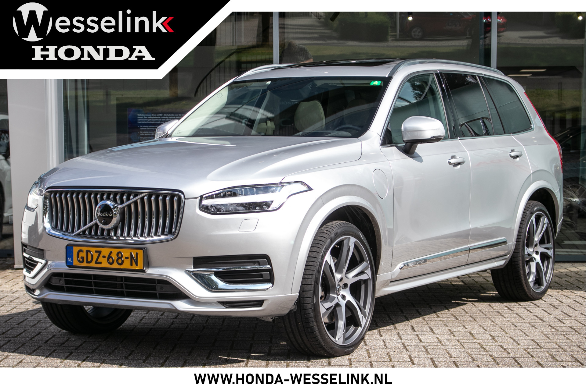 Volvo XC90 2.0 T8 Recharge AWD Inscription Exclusive - All in rijklaarprijs | 7 Pers. | Schuifdak | Luchtvering | Bowers Wilk.