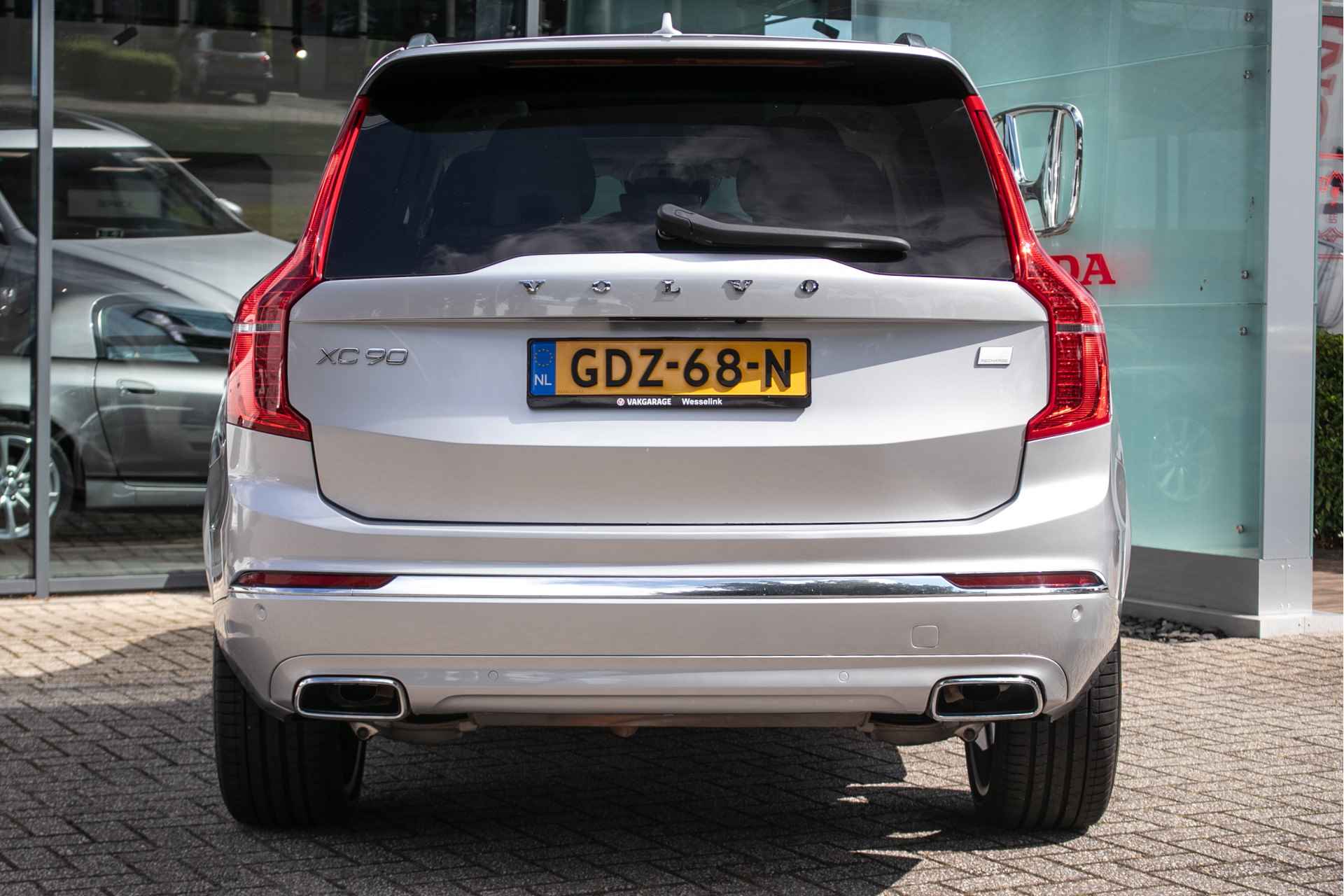 Volvo XC90 2.0 T8 Recharge AWD Inscription Exclusive - All in rijklaarprijs | 7 Pers. | Schuifdak | Luchtvering | Bowers Wilk. - 11/57