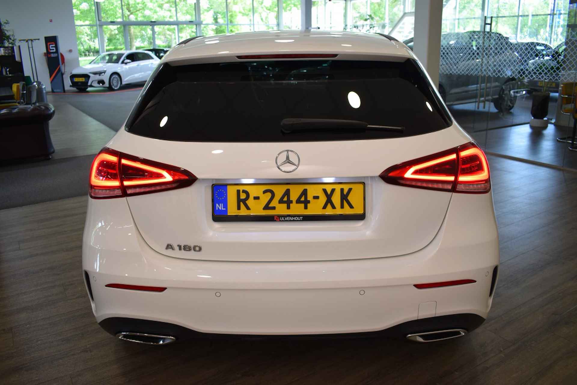 Mercedes-benz A-klasse 180 AMG Line NIGHT PAKKET | AUTOMAAT | CAMERA | CLIMA | - 4/23