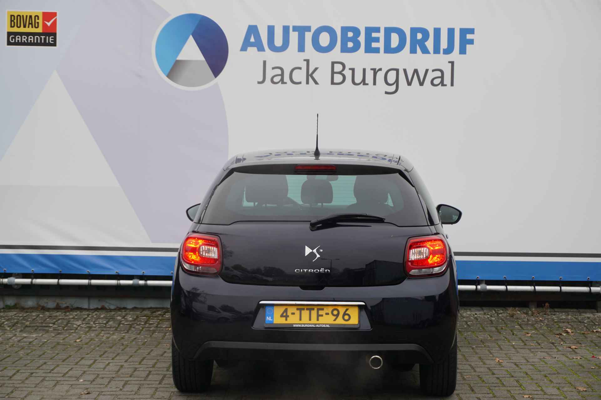 Citroën DS3 1.2 VTi So Chic Cruiesecontr. | PDC | Navi * All in prijs * - 5/26